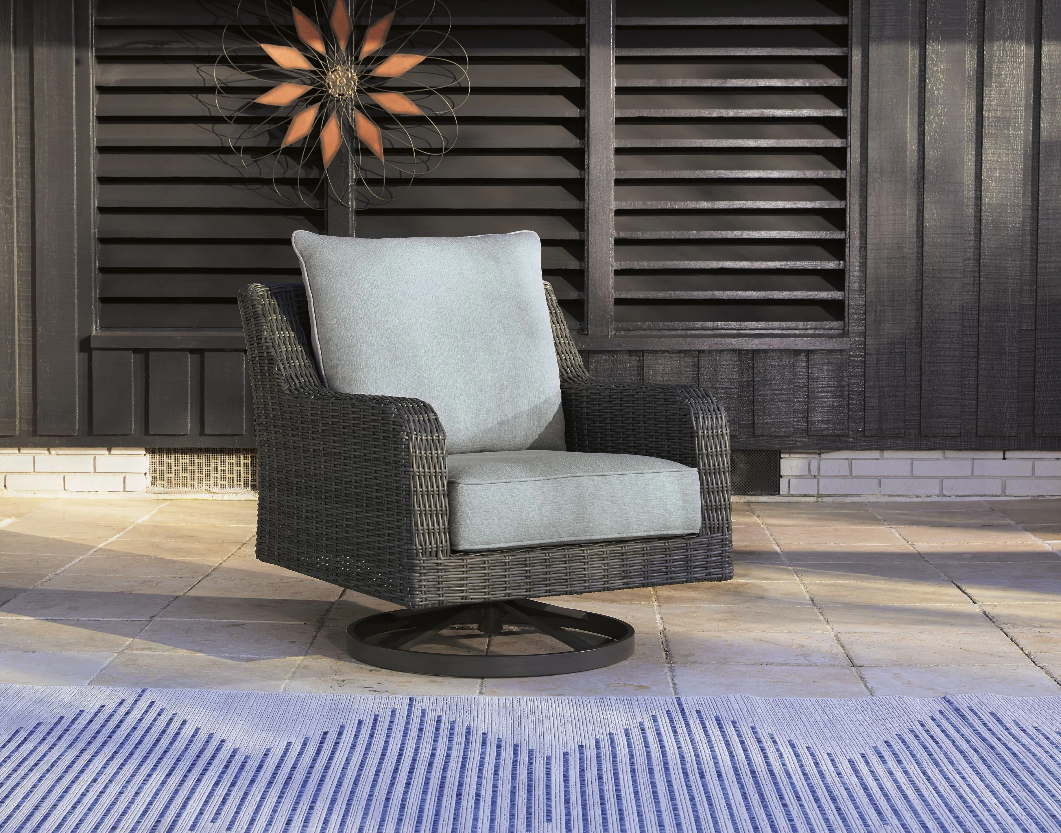 1441-elite-park-swivel-lounge-w-cushion-gray-8.webp Elite Park - Swivel Lounge w/ Cushion - Gray