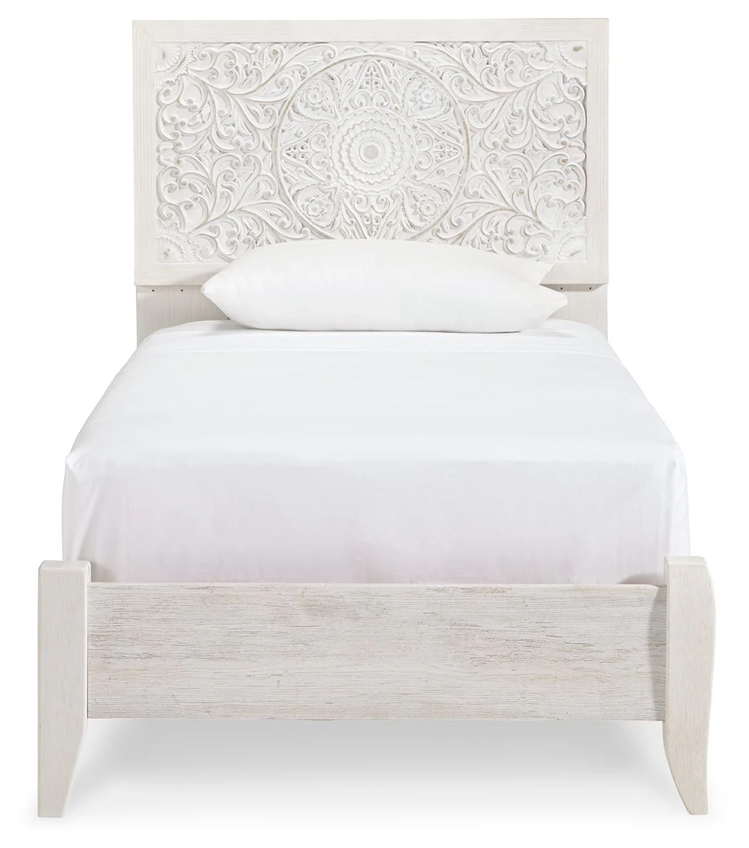 Paxberry - Panel Bed
