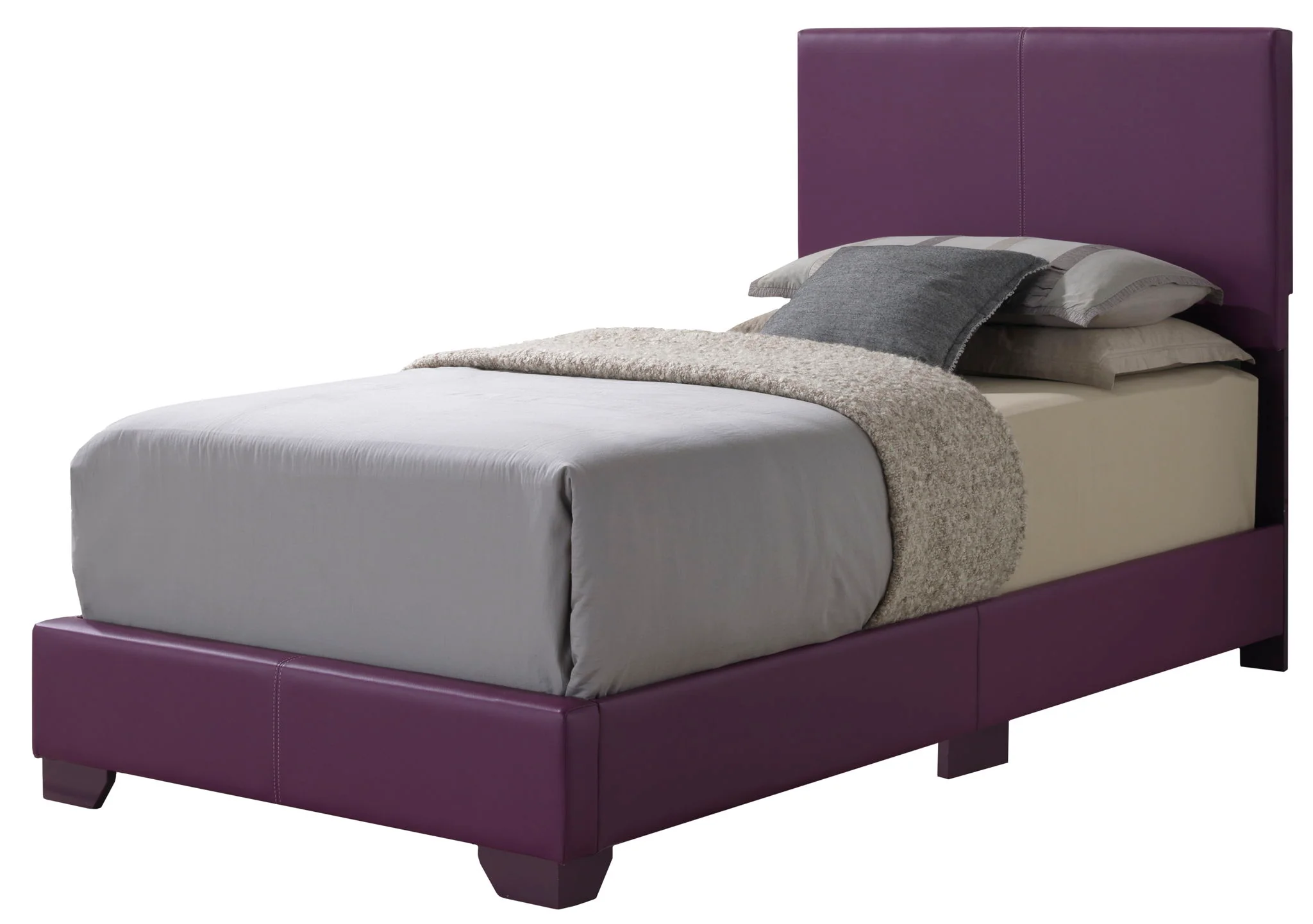 Elegant Platform Bed For Relaxed Spaces
