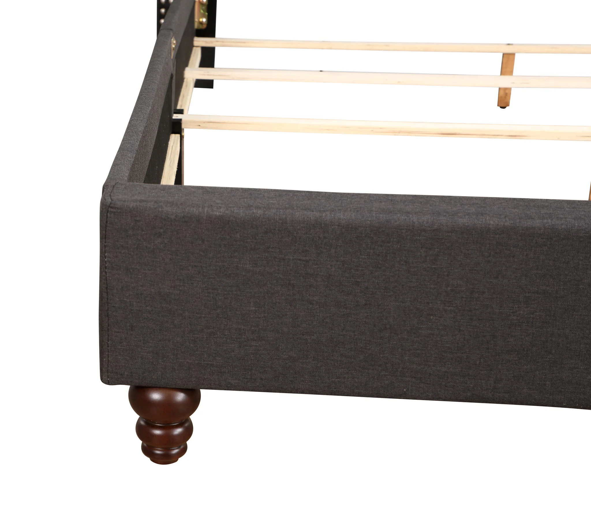 1813-nailhead-bed-transitional-vibrant-13.webp Nailhead Bed Transitional Vibrant