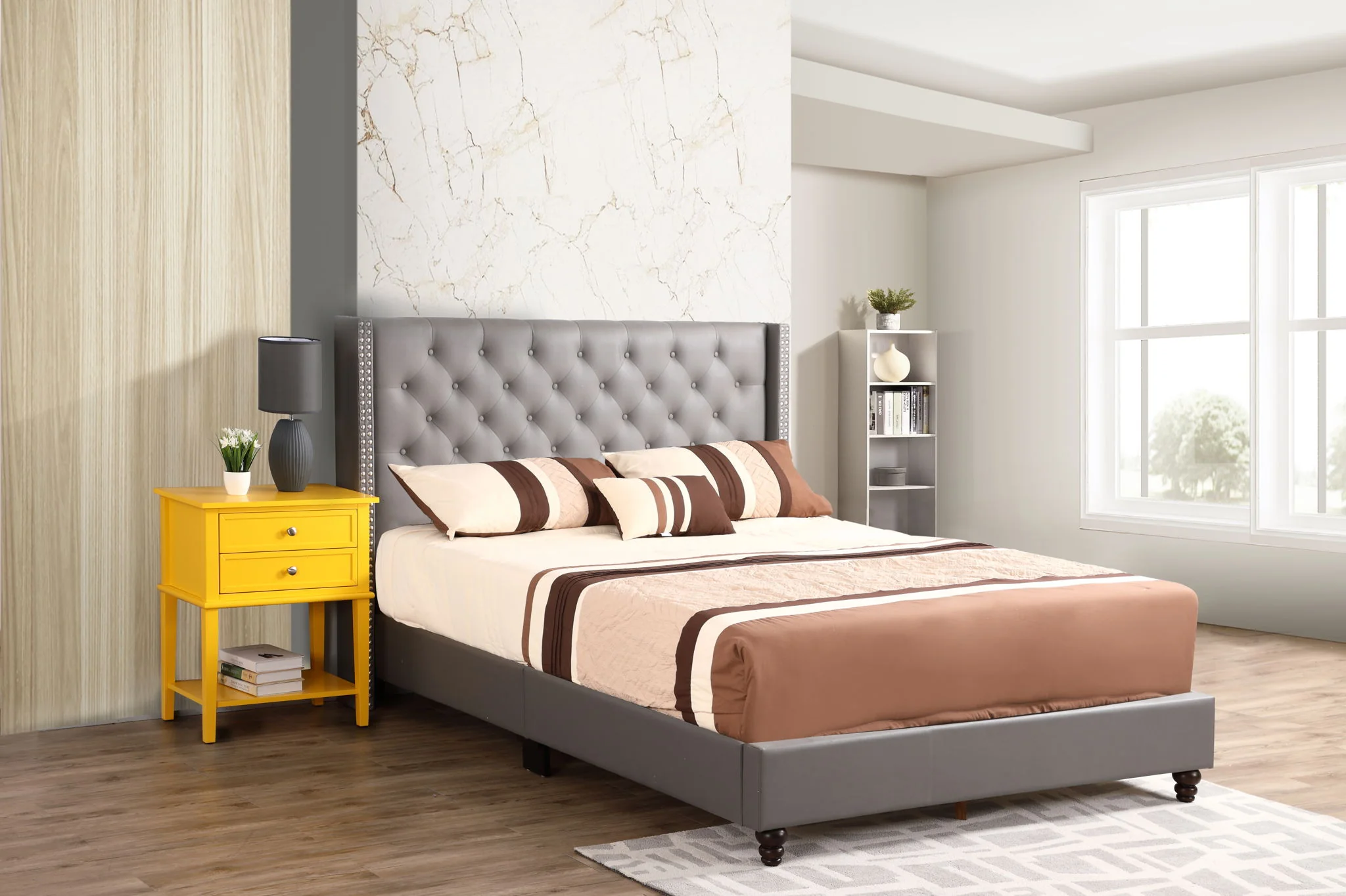 1813-nailhead-bed-transitional-vibrant-2.webp Nailhead Bed Transitional Vibrant