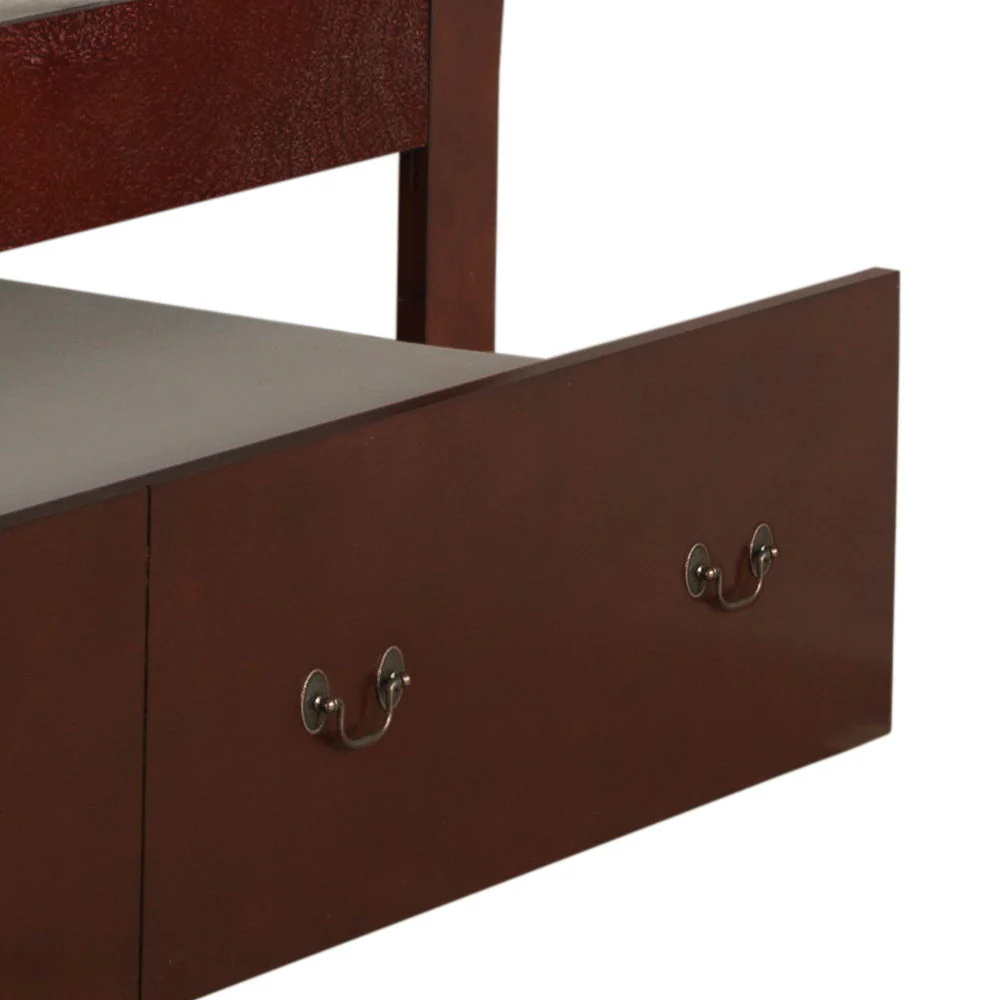 Elegant Trundle Bed With Timeless Charm