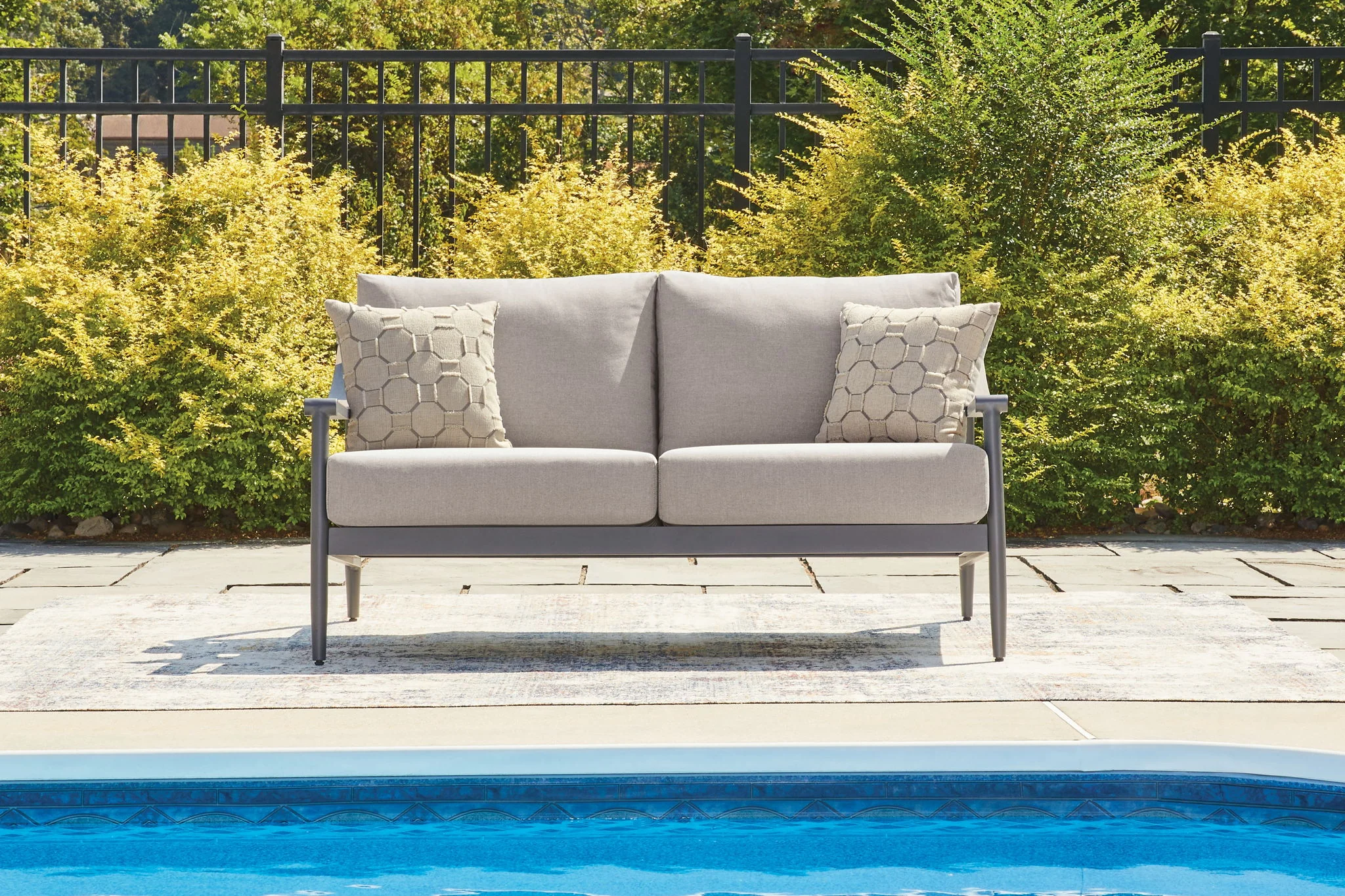 2288-ocean-beach-loveseat-with-cushion-gray-3.webp Ocean Beach - Loveseat With Cushion - Gray