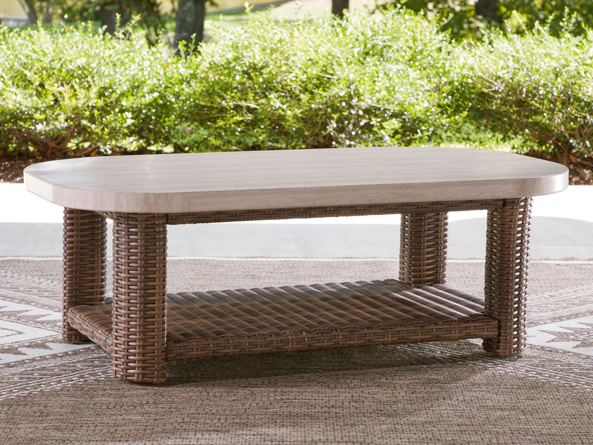 2289-dolan-creek-rectangular-cocktail-table-beige-brown-3.webp Dolan Creek - Rectangular Cocktail Table - Beige / Brown