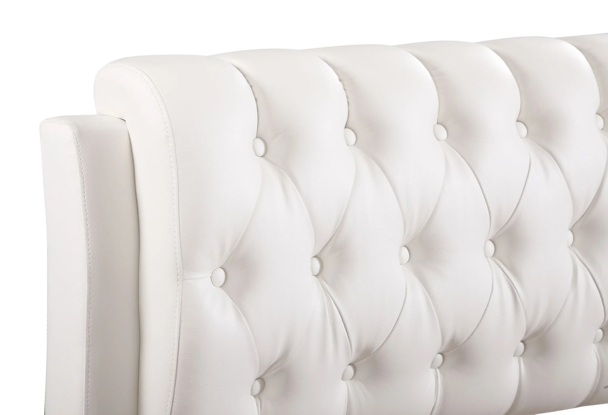 2402-tufted-upholstered-bed-48.webp Tufted Upholstered Bed