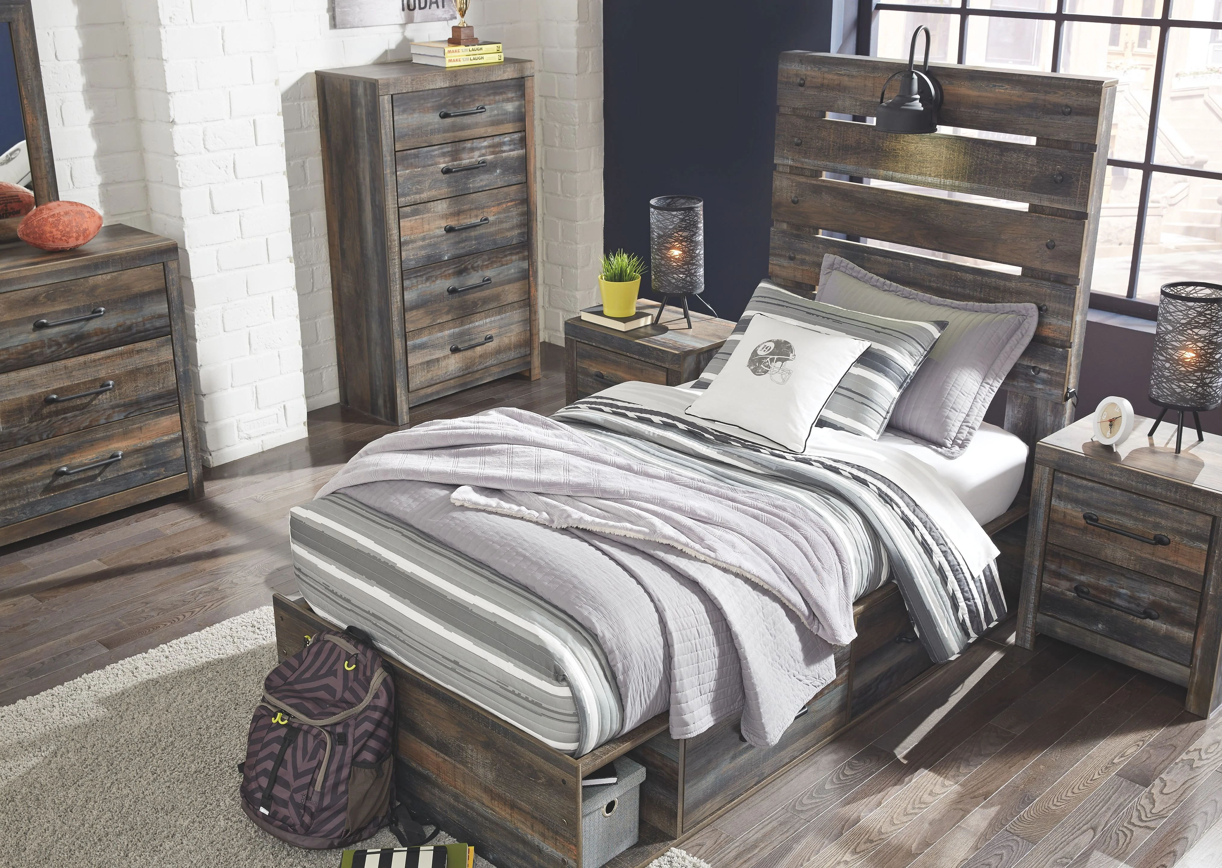 2507-drystan-youth-panel-bedroom-set-1.webp Drystan - Youth Panel Bedroom Set