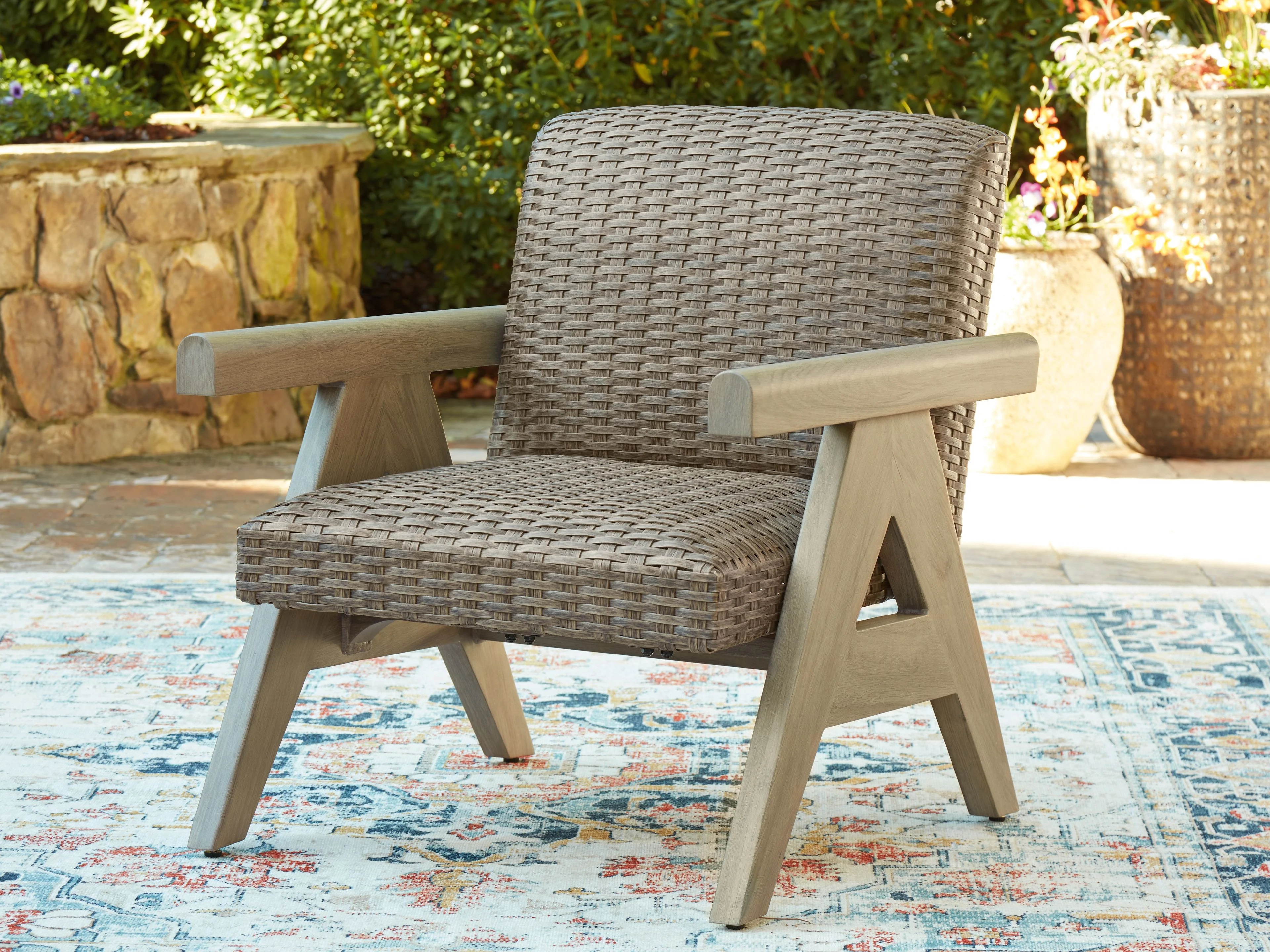 2566-cliff-trails-rocking-lounge-chair-beige-2.webp Cliff Trails - Rocking Lounge Chair - Beige