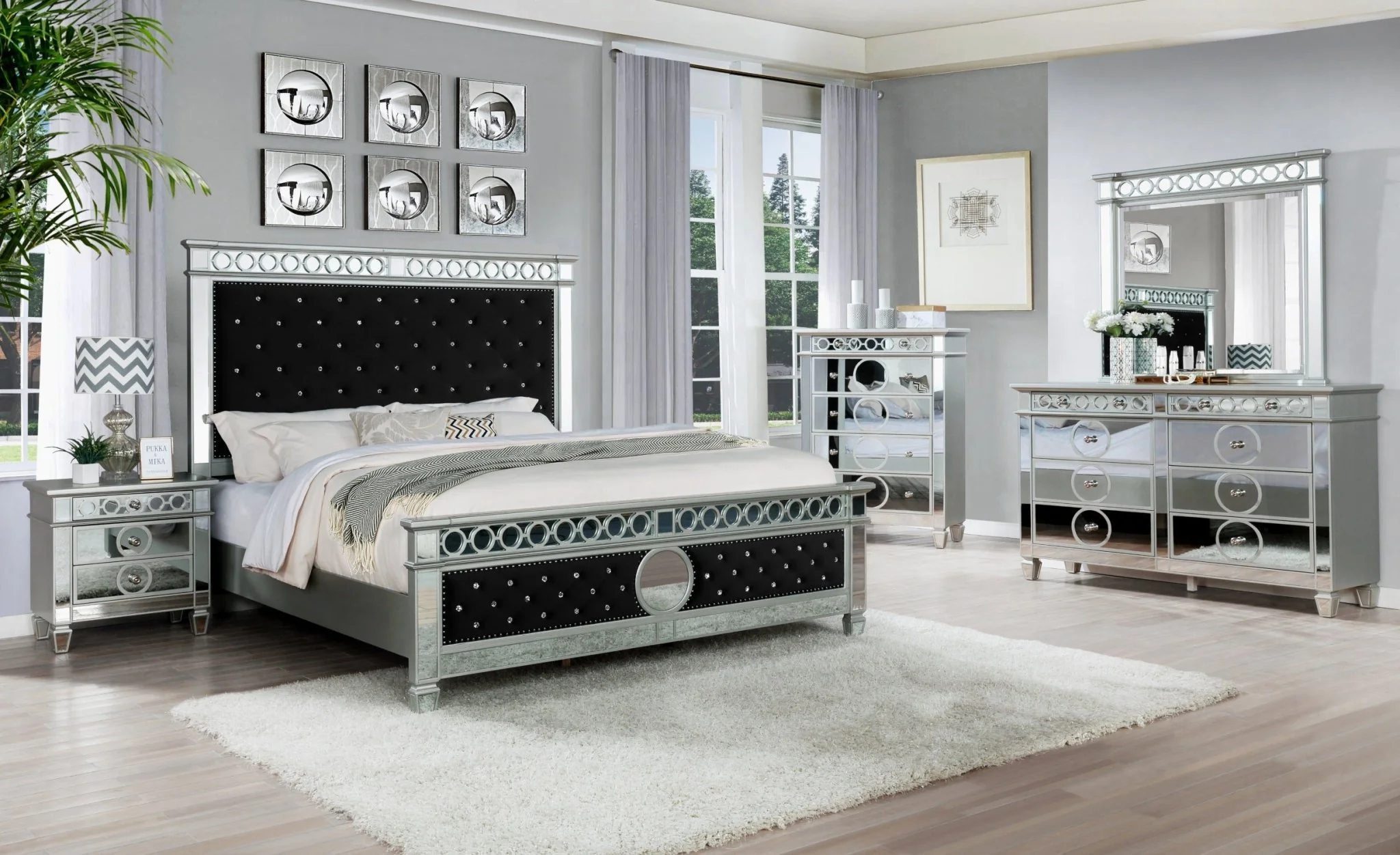 Black Mirrored 6-Piece King Bedroom Set with Crystal-Tufted Headboard