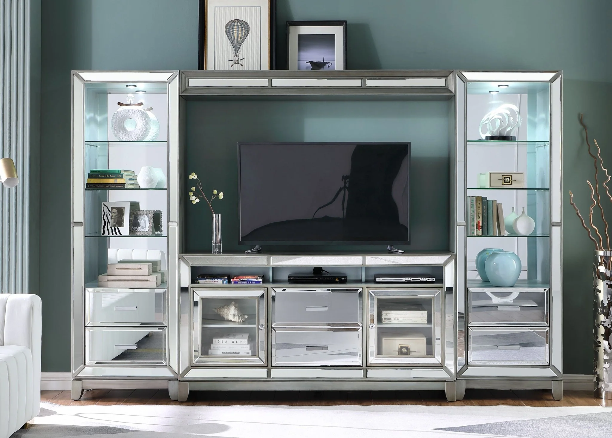 4 PIECE ENTERTAINMENT CENTER
