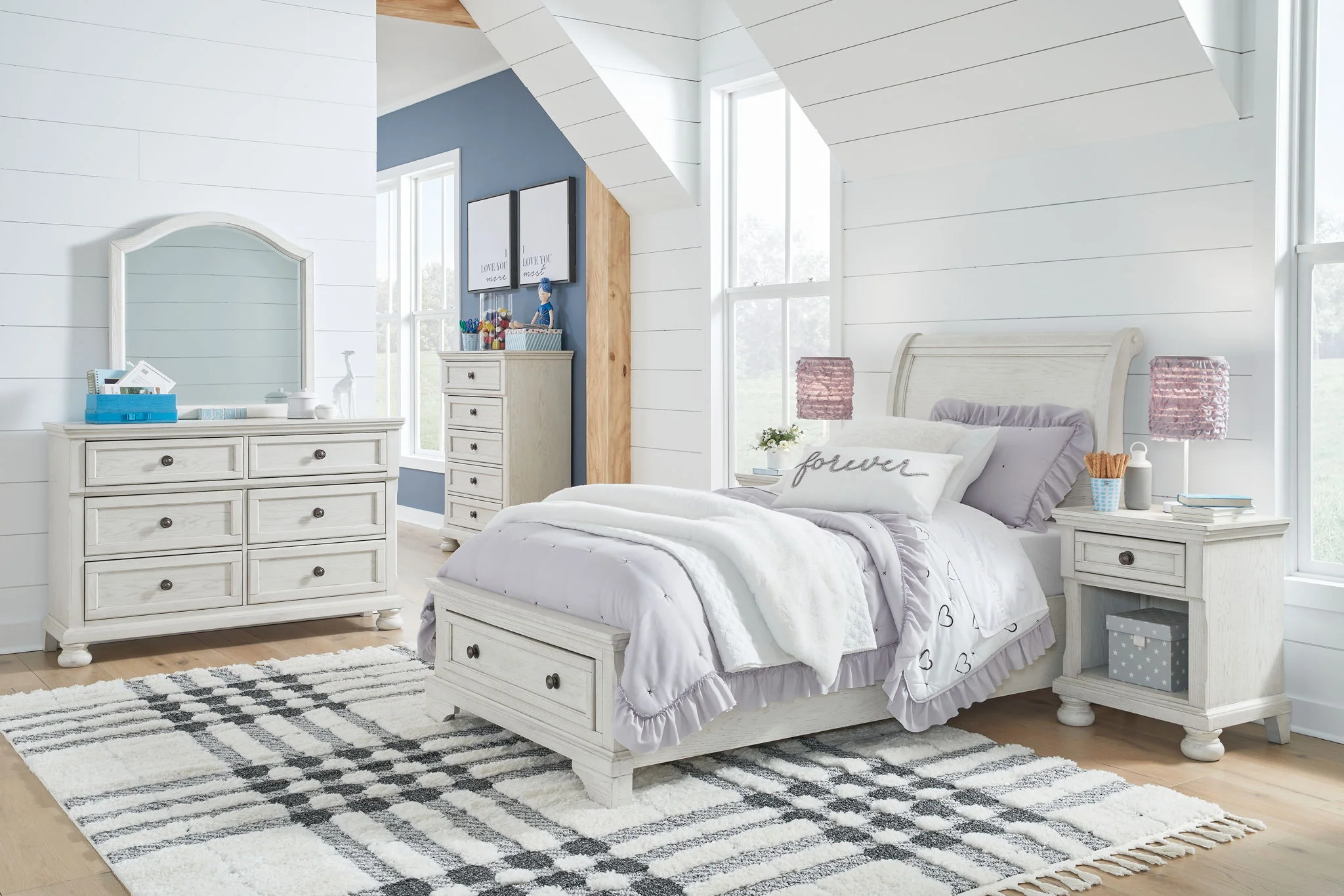 2733-robbinsdale-youth-sleigh-storage-bedroom-set-1.webp Robbinsdale - Youth Sleigh Storage Bedroom Set