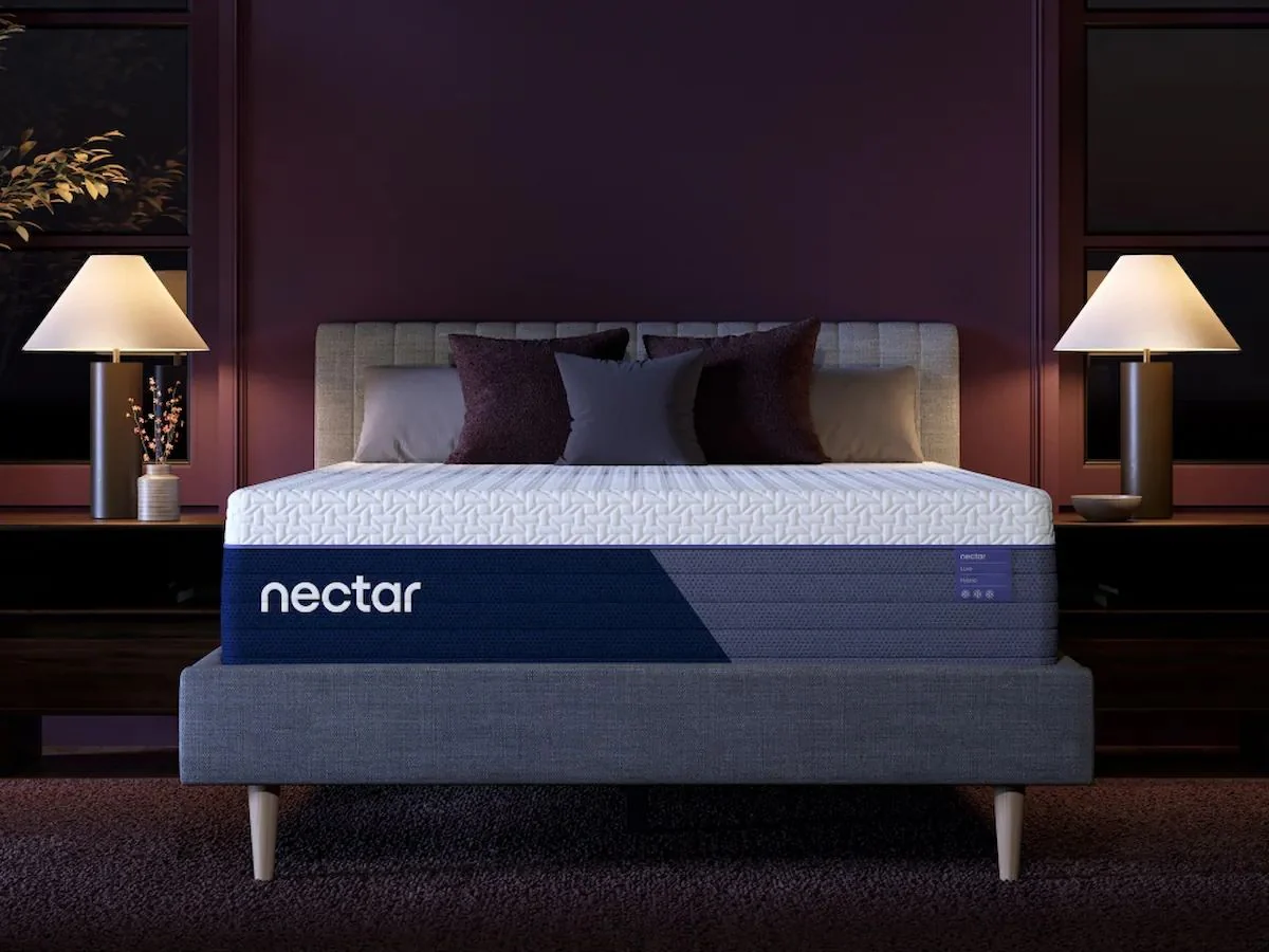 3502-nectar-luxe-hybrid-white-mattress-1.webp Nectar Luxe Hybrid - White - Mattress