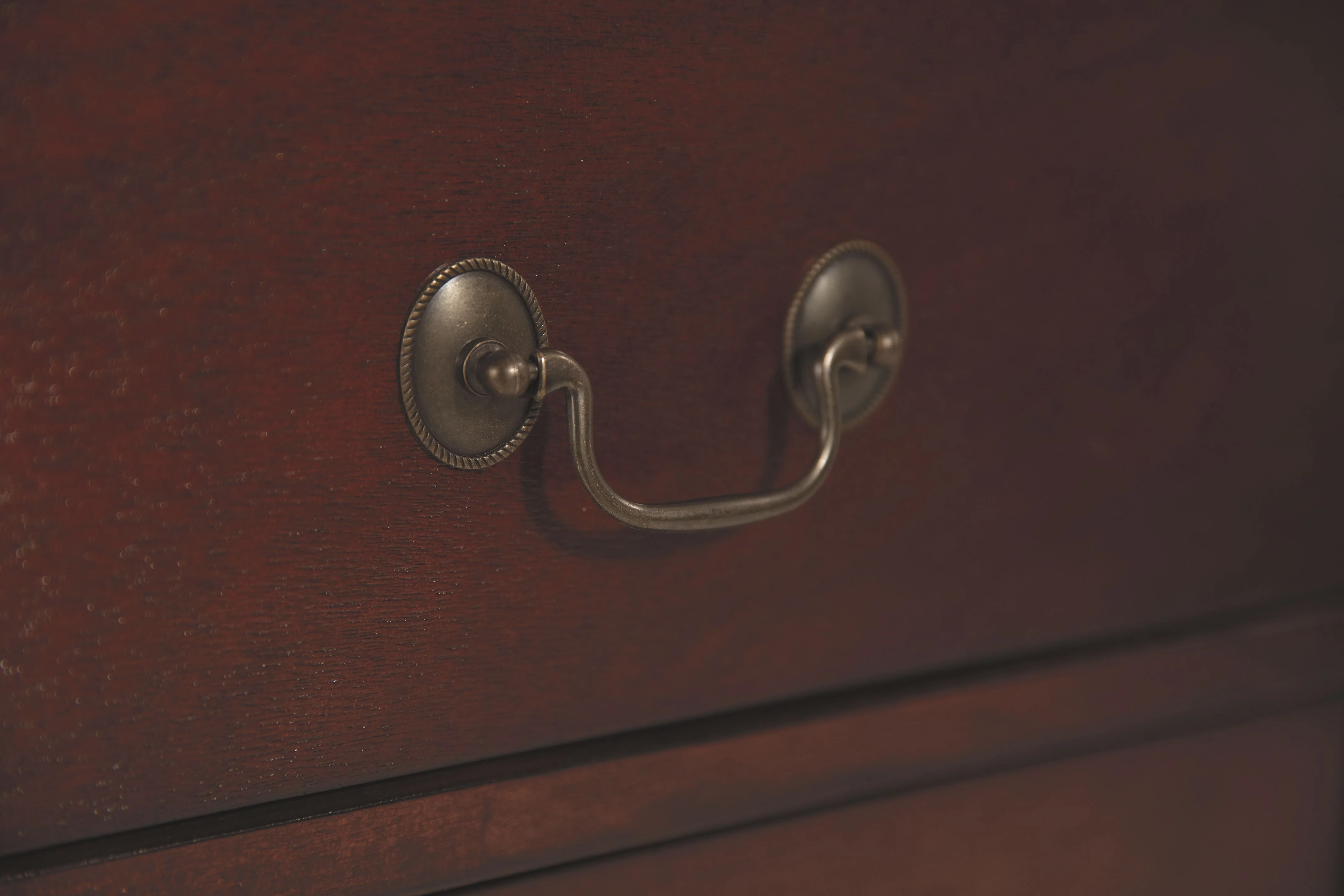 Alisdair - Two Drawer Night Stand - Reddish Brown