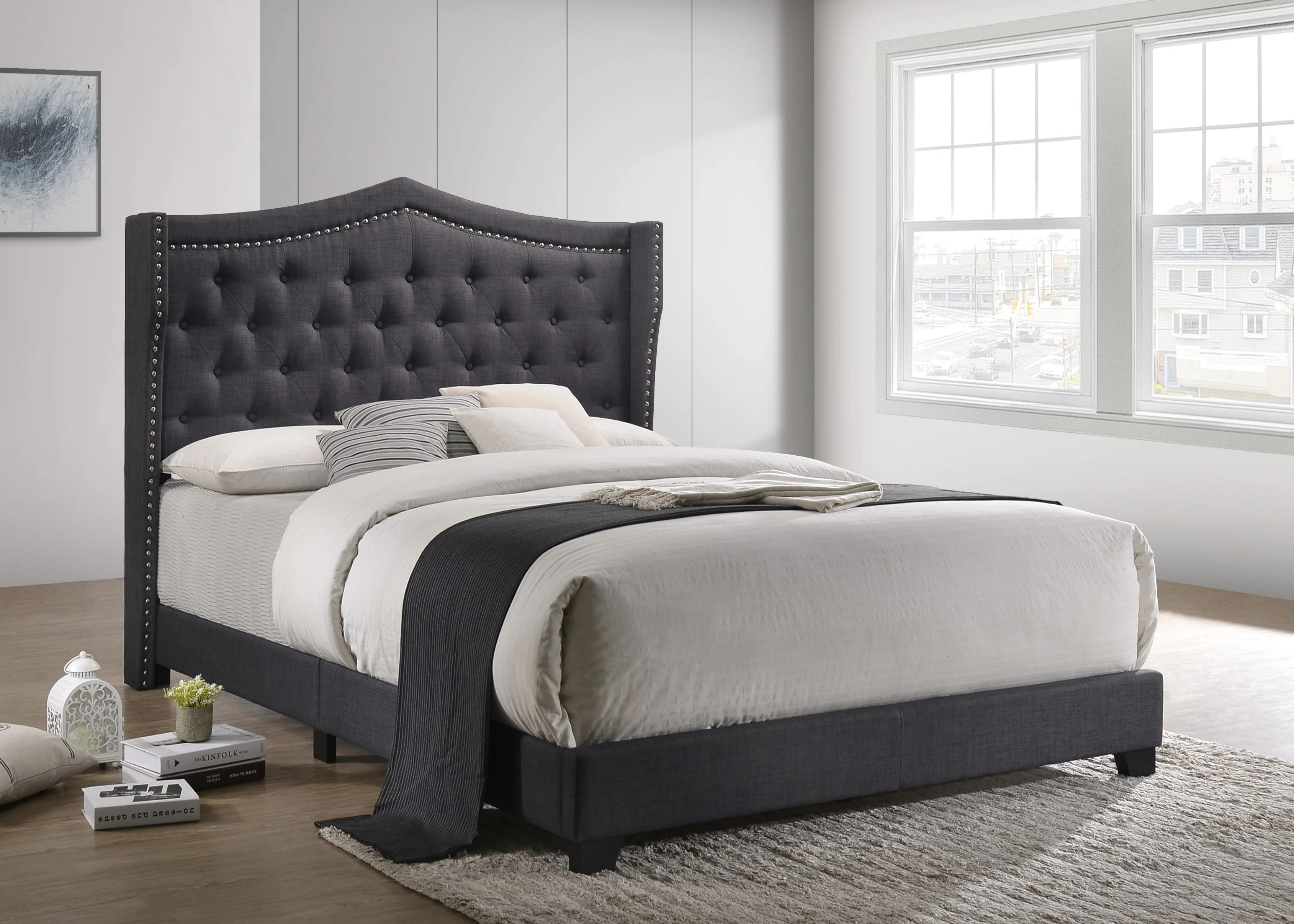 424-contemporary-charcoal-gray-tufted-wingback-bed-w-chrome-nailhead-trim-1.webp Contemporary Charcoal Gray Tufted Wingback Bed w/ Chrome Nailhead Trim