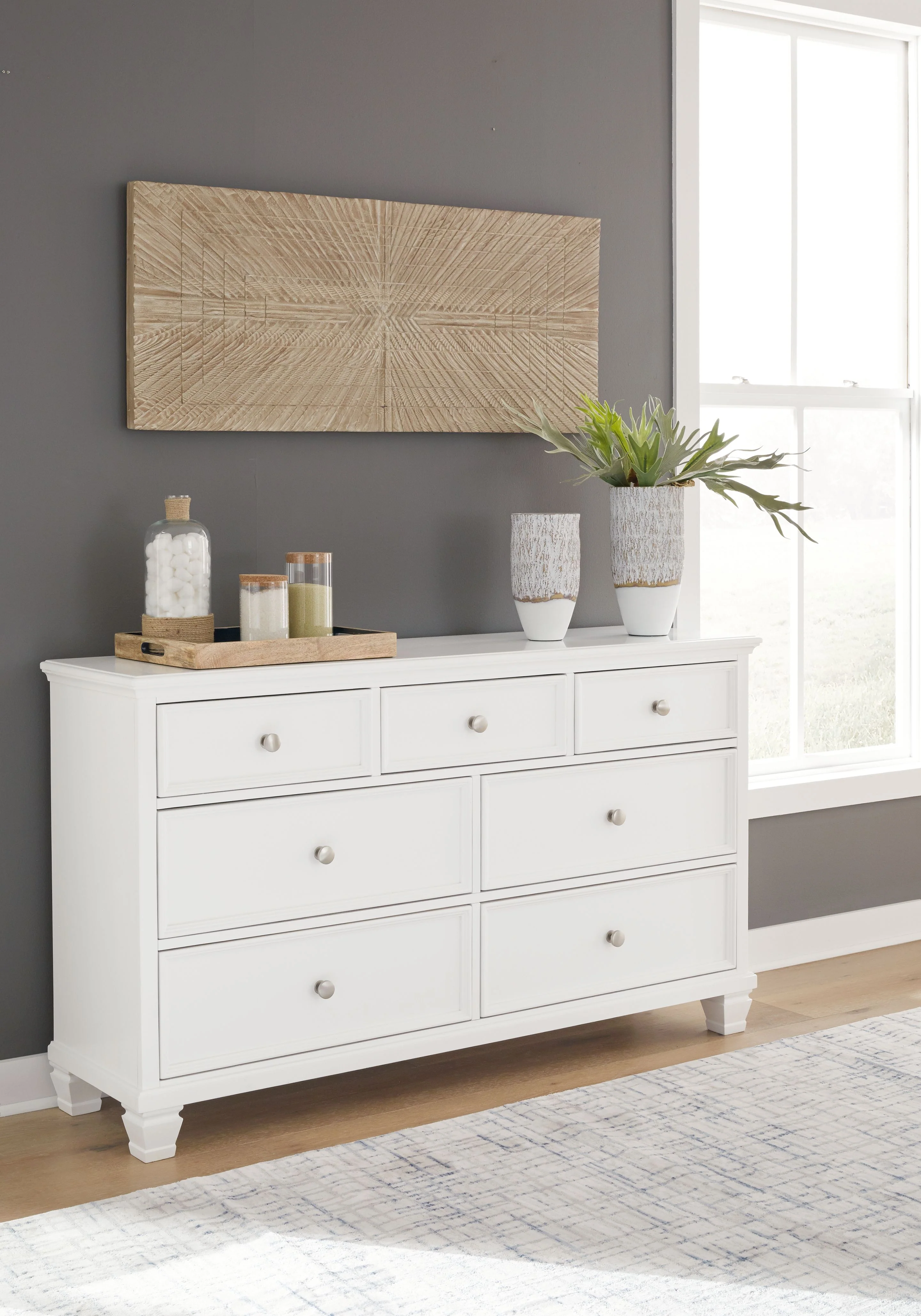 4247-fortman-dresser-white-10.webp Fortman - Dresser - White