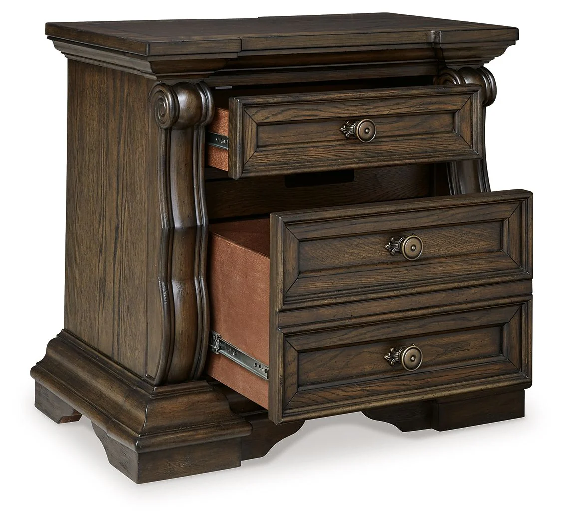 4343-maylee-three-drawer-night-stand-dark-brown-3.webp Maylee - Three Drawer Night Stand - Dark Brown