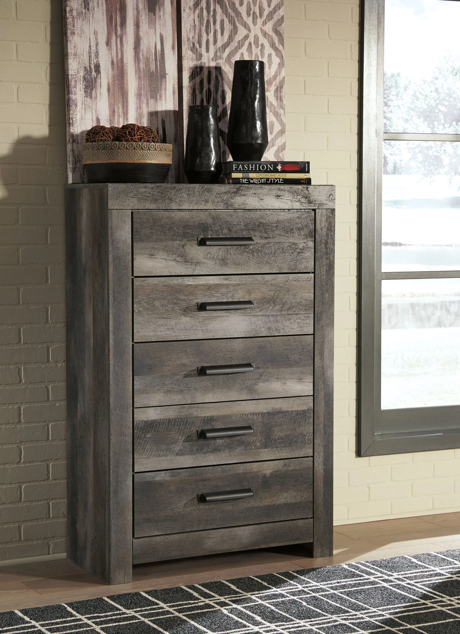 4640-wynnlow-five-drawer-chest-gray-2.webp Wynnlow - Five Drawer Chest - Gray