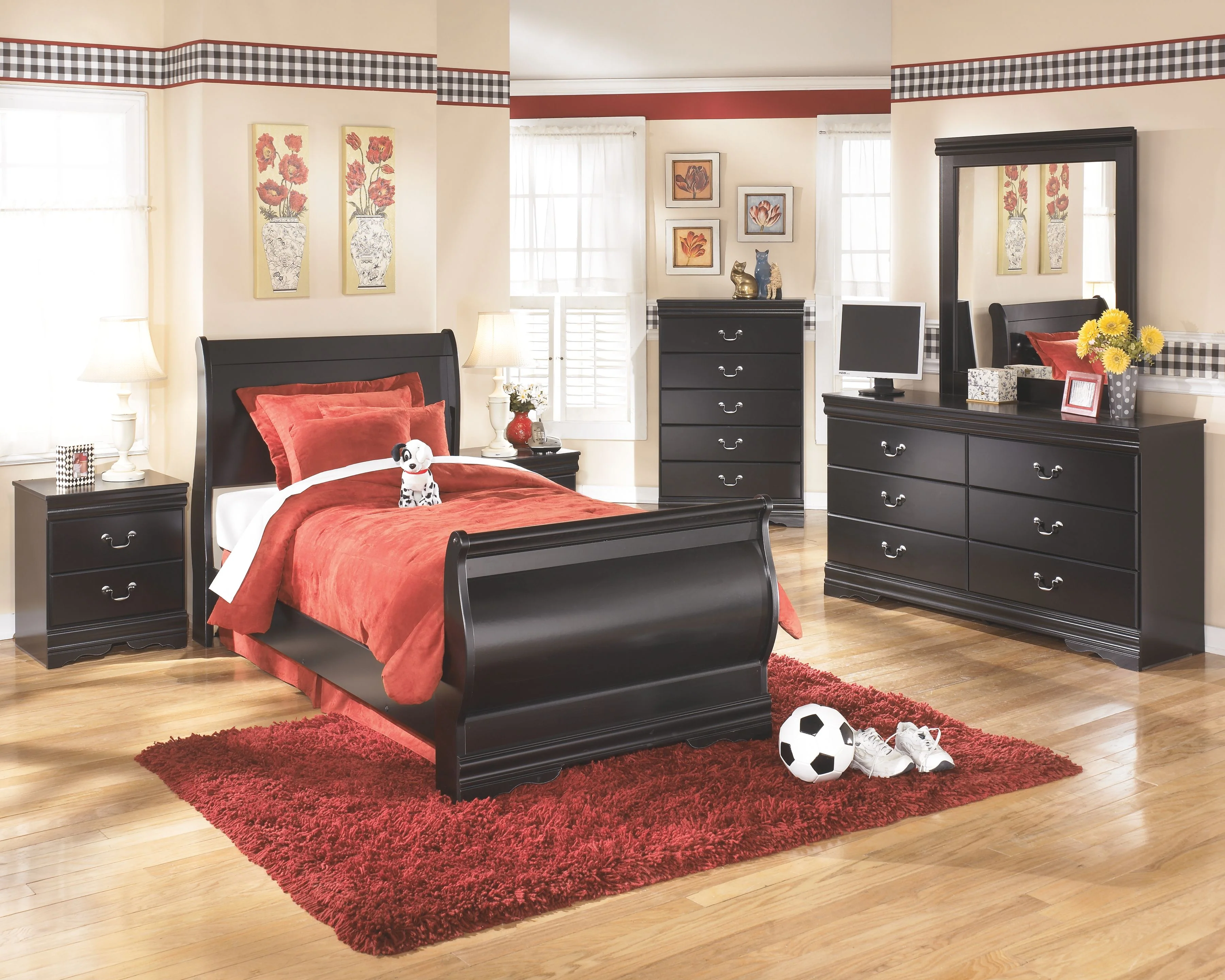 482-huey-vineyard-five-drawer-chest-black-3.webp Huey Vineyard - Five Drawer Chest - Black