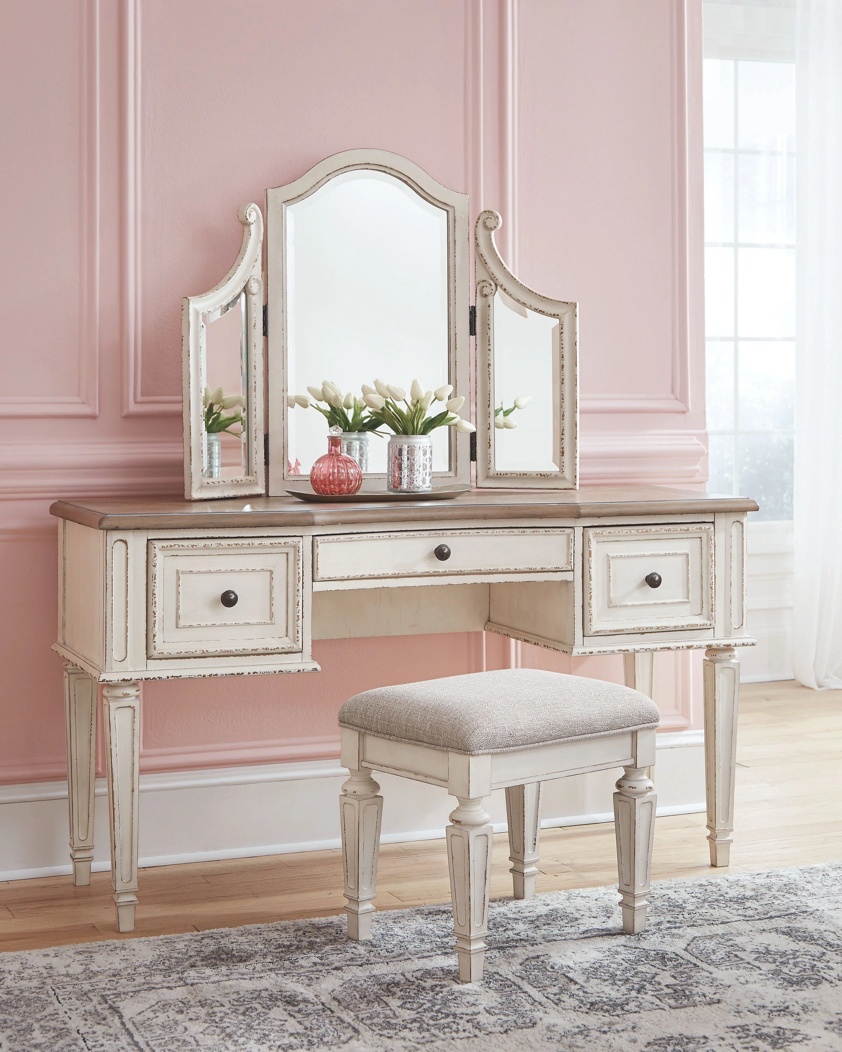 505-realyn-vanity-mirror-stool-set-of-3-white-brown-beige-4.webp Realyn - Vanity/Mirror/Stool (Set of 3) - White / Brown / Beige