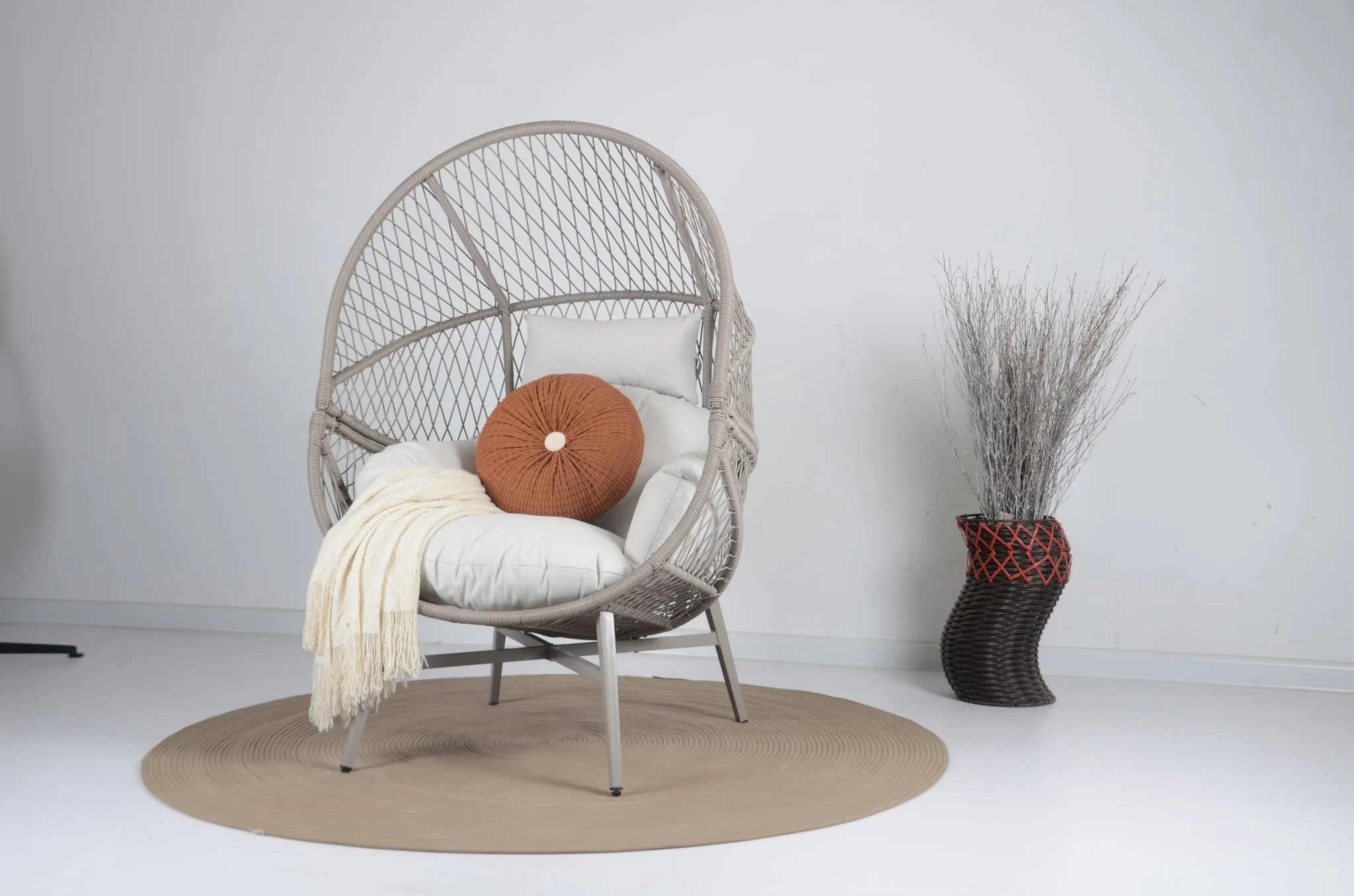 514-modern-wicker-egg-chair-with-cushion-2.webp Modern Wicker Egg Chair with Cushion
