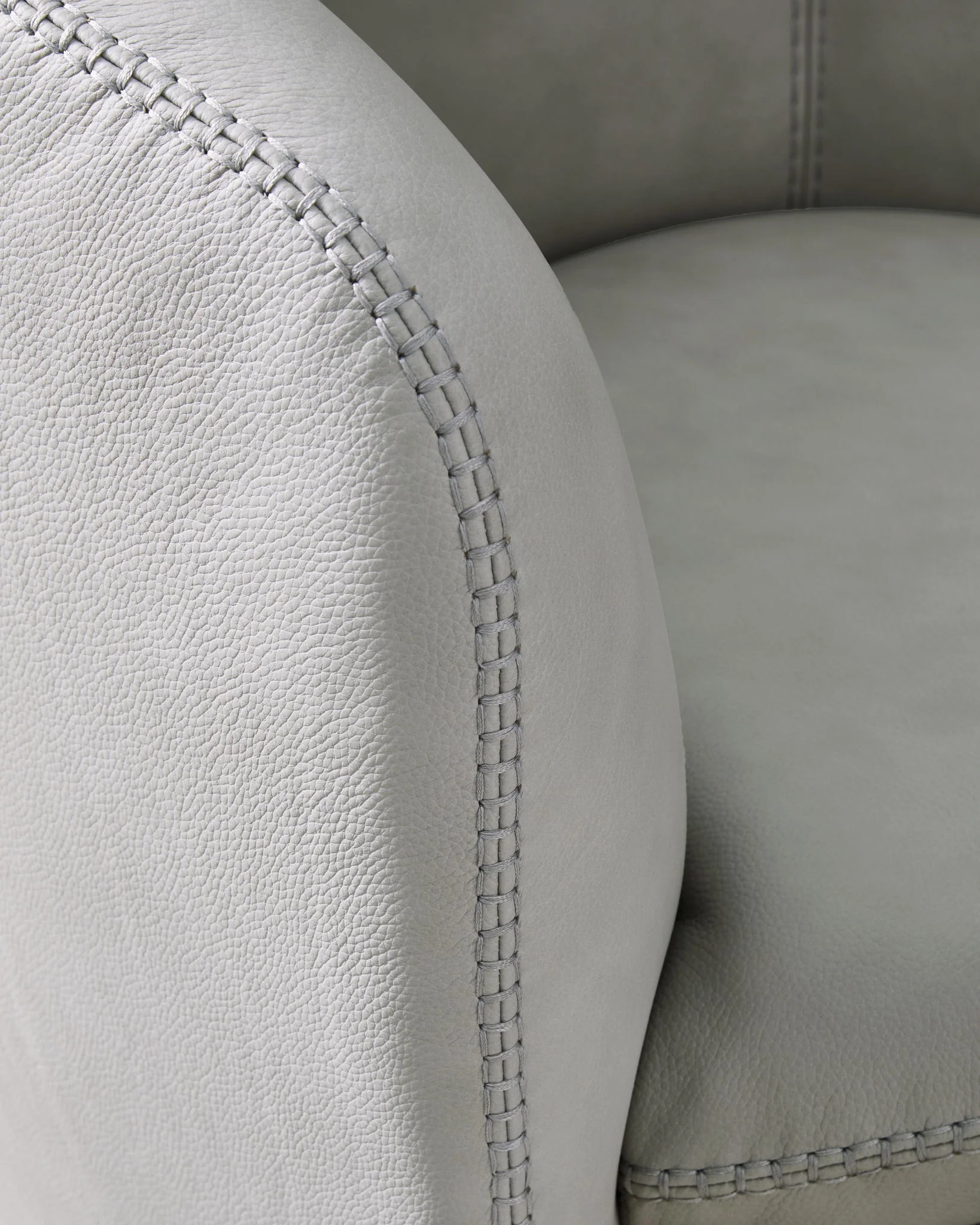 Kierreys - Swivel Chair