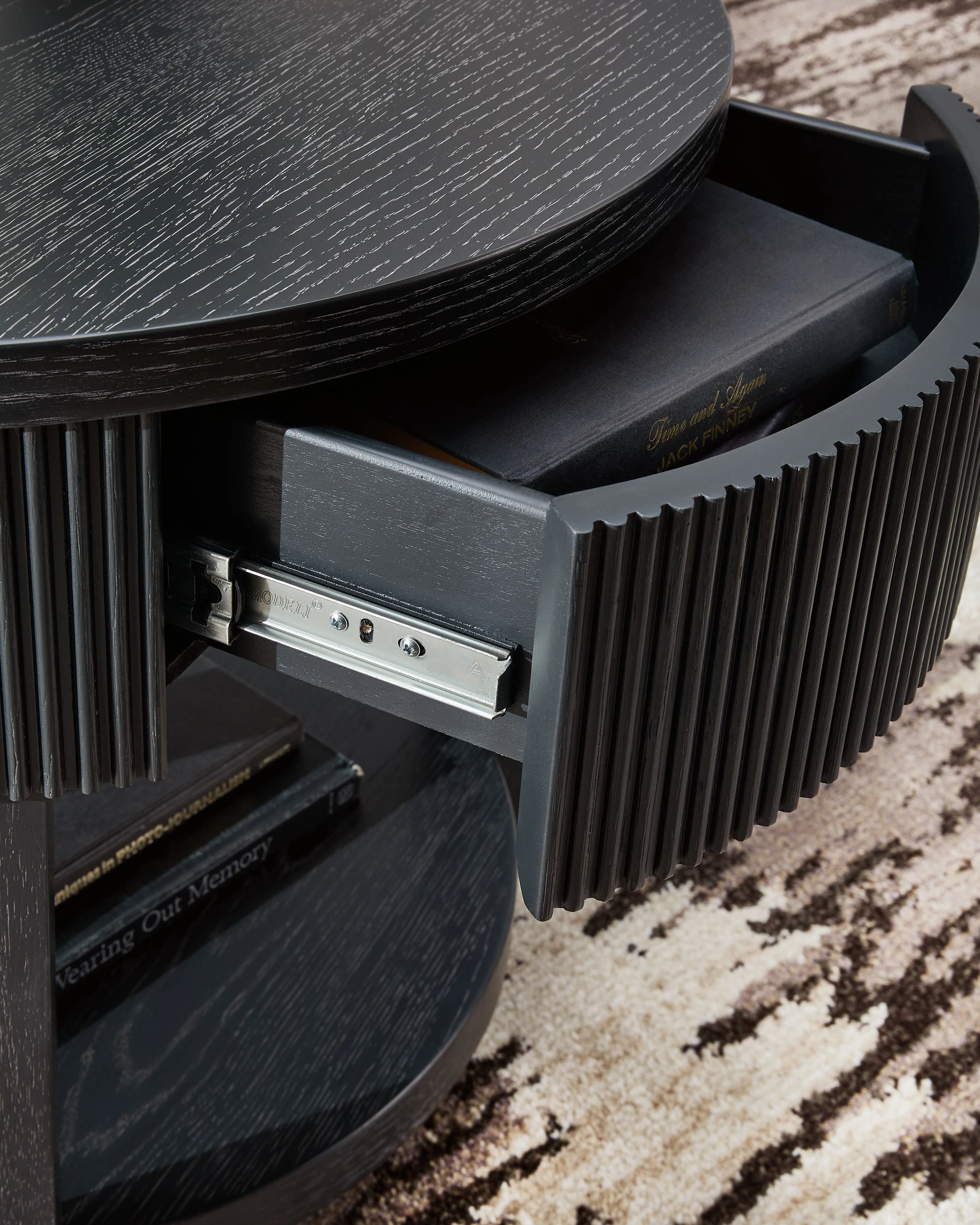 5364-marstream-round-end-table-black-2.webp Marstream - Round End Table - Black