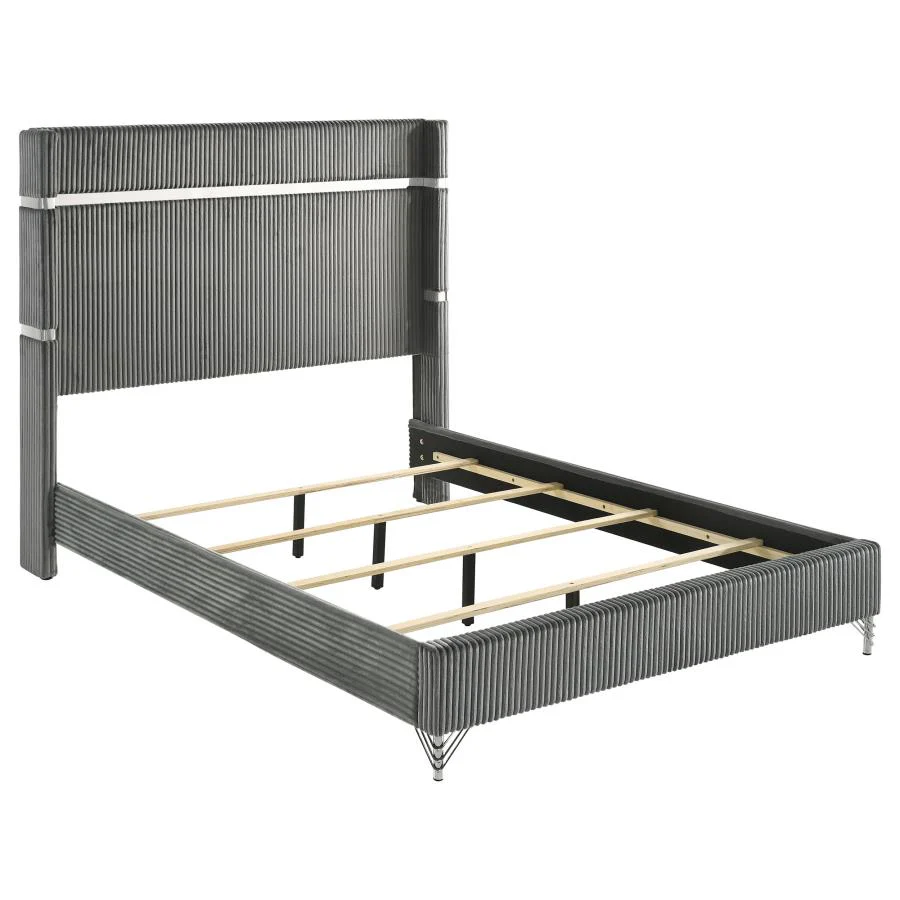 5501-lucia-bedroom-set-with-upholstered-wingback-panel-bed-22.webp Lucia - Bedroom Set With Upholstered Wingback Panel Bed