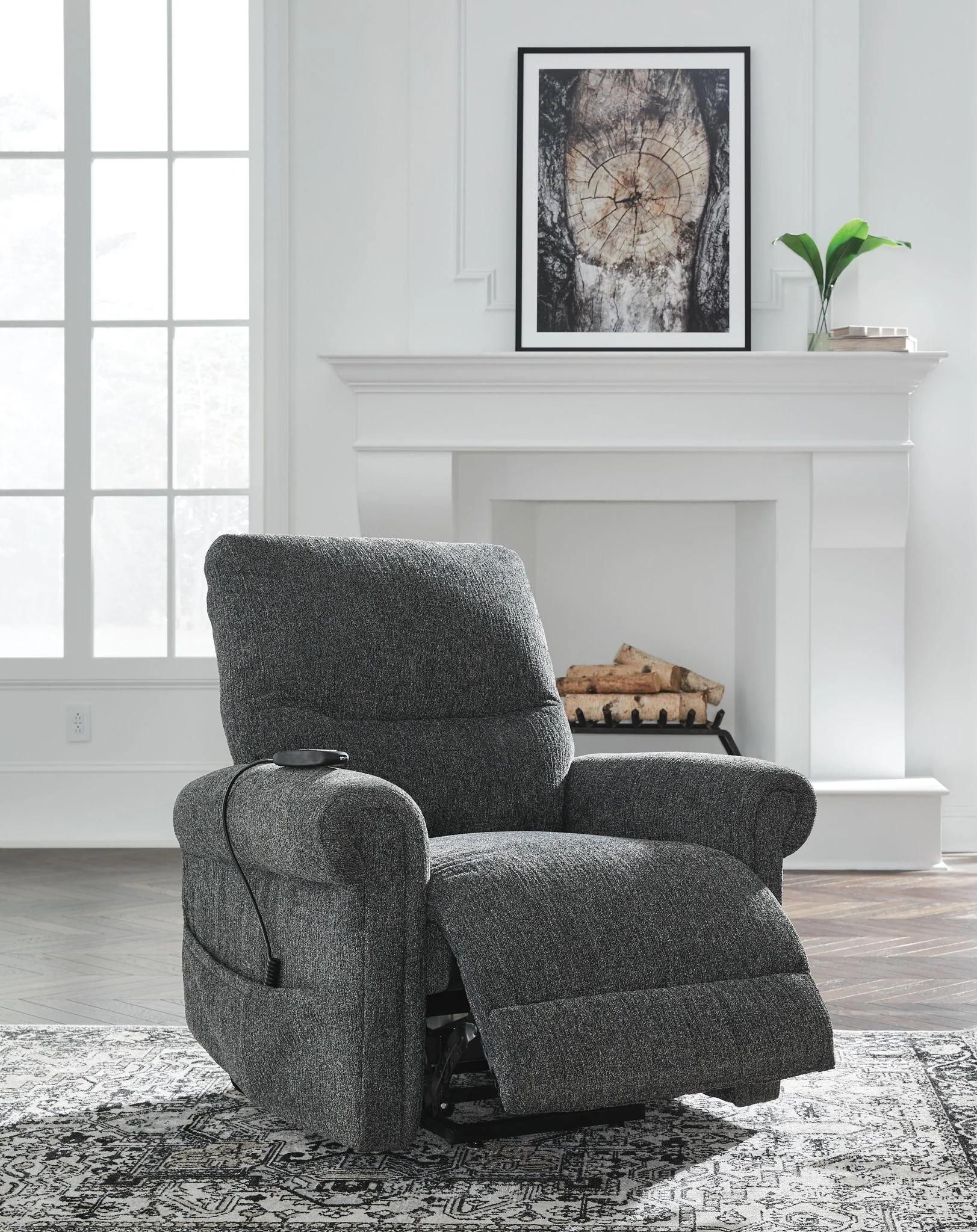 Aureta - Power Lift Recliner