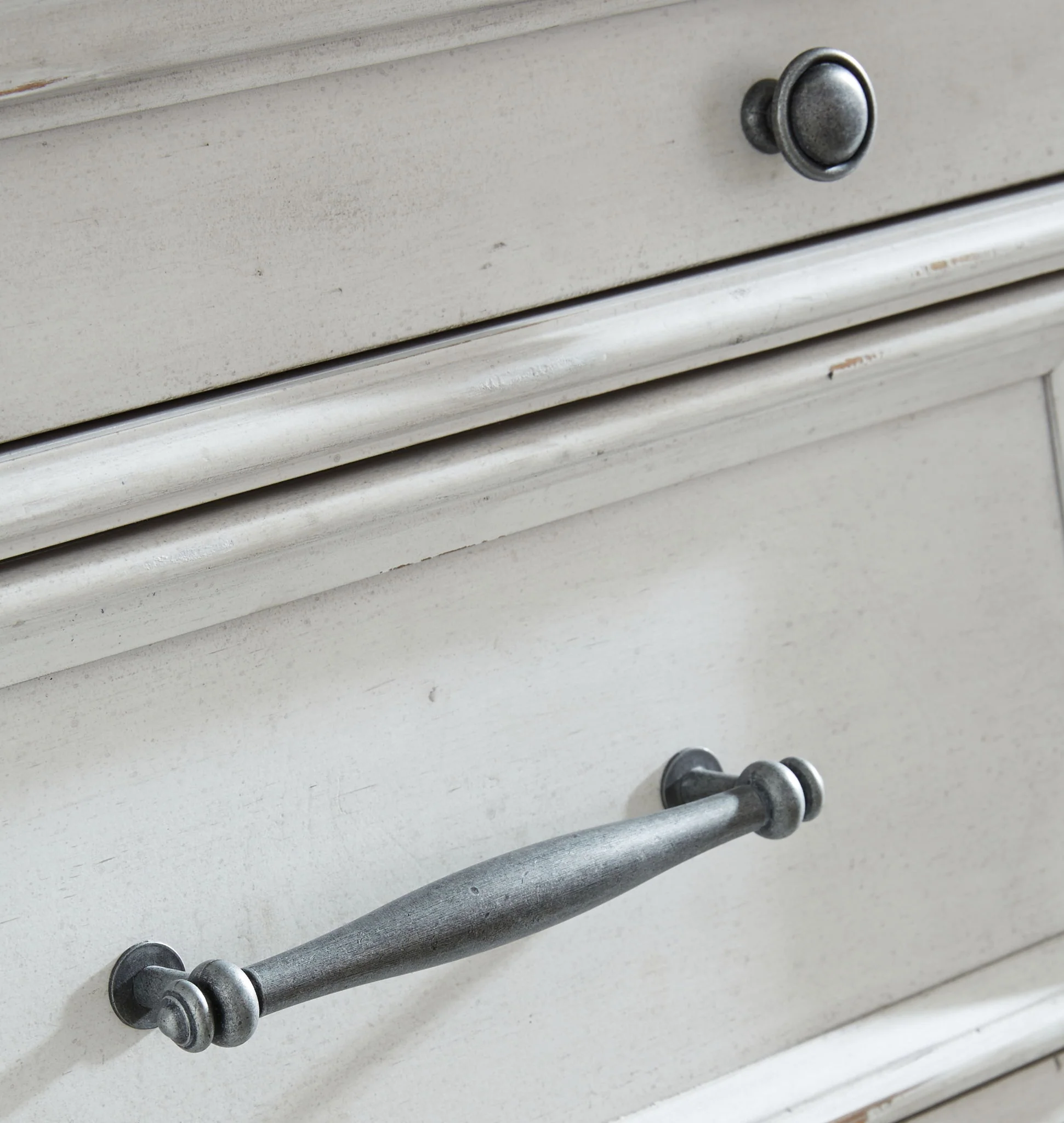 Kanwyn - Dresser
