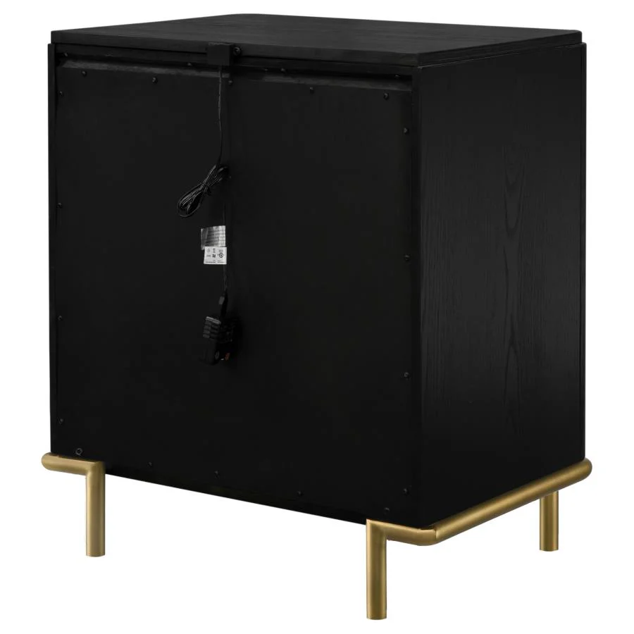 6043-arini-3-drawer-nightstand-16.webp Arini - 3-Drawer Nightstand