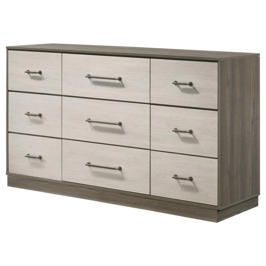 Fenwick - 9-Drawer Dresser