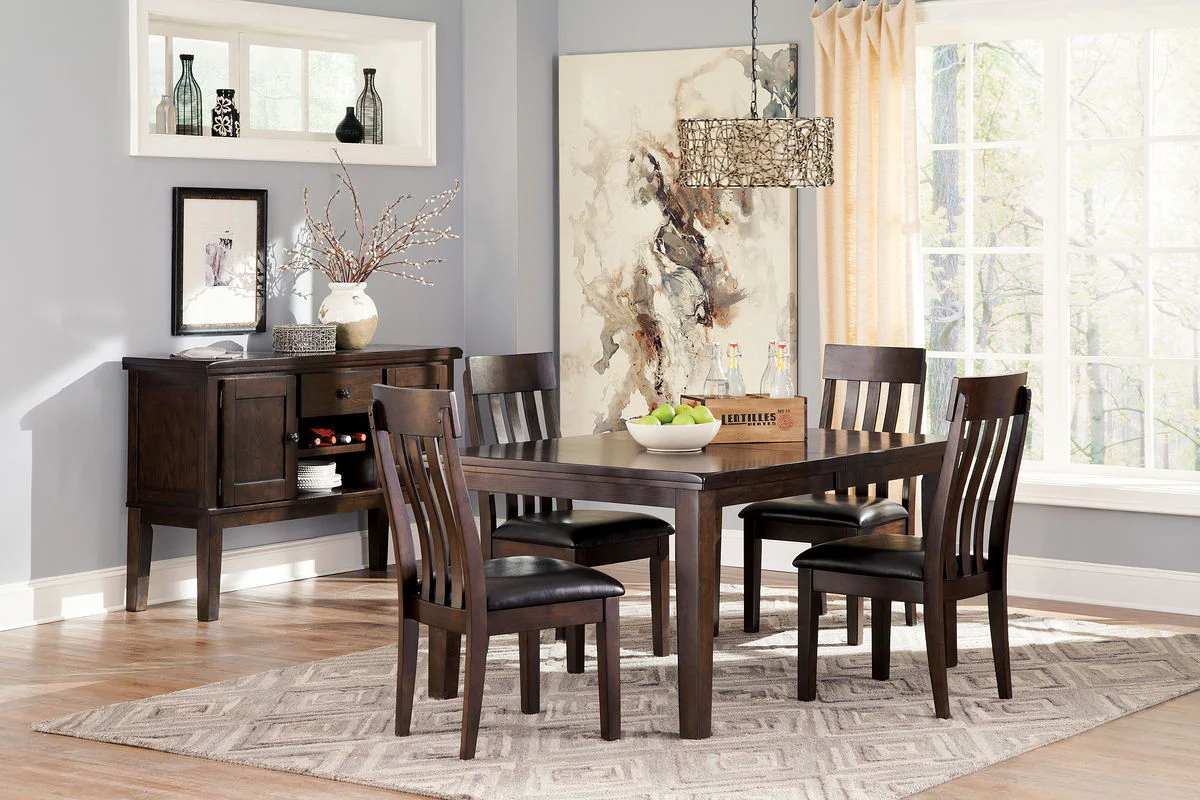 6223-haddigan-dining-table-with-side-chairs-1.webp Haddigan - Dining Table With Side Chairs
