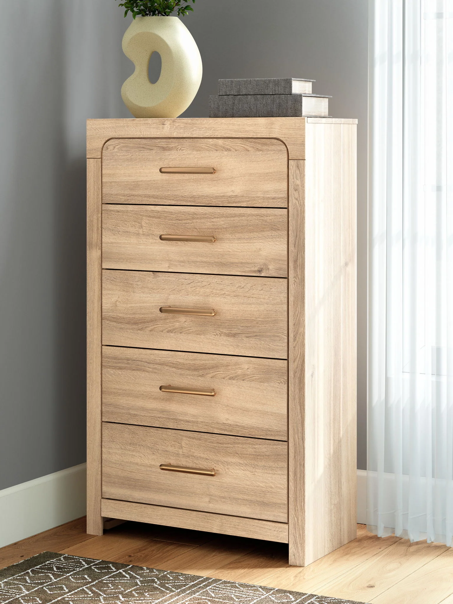 6283-kinlanni-five-drawer-chest-tan-8.webp Kinlanni - Five Drawer Chest - Tan