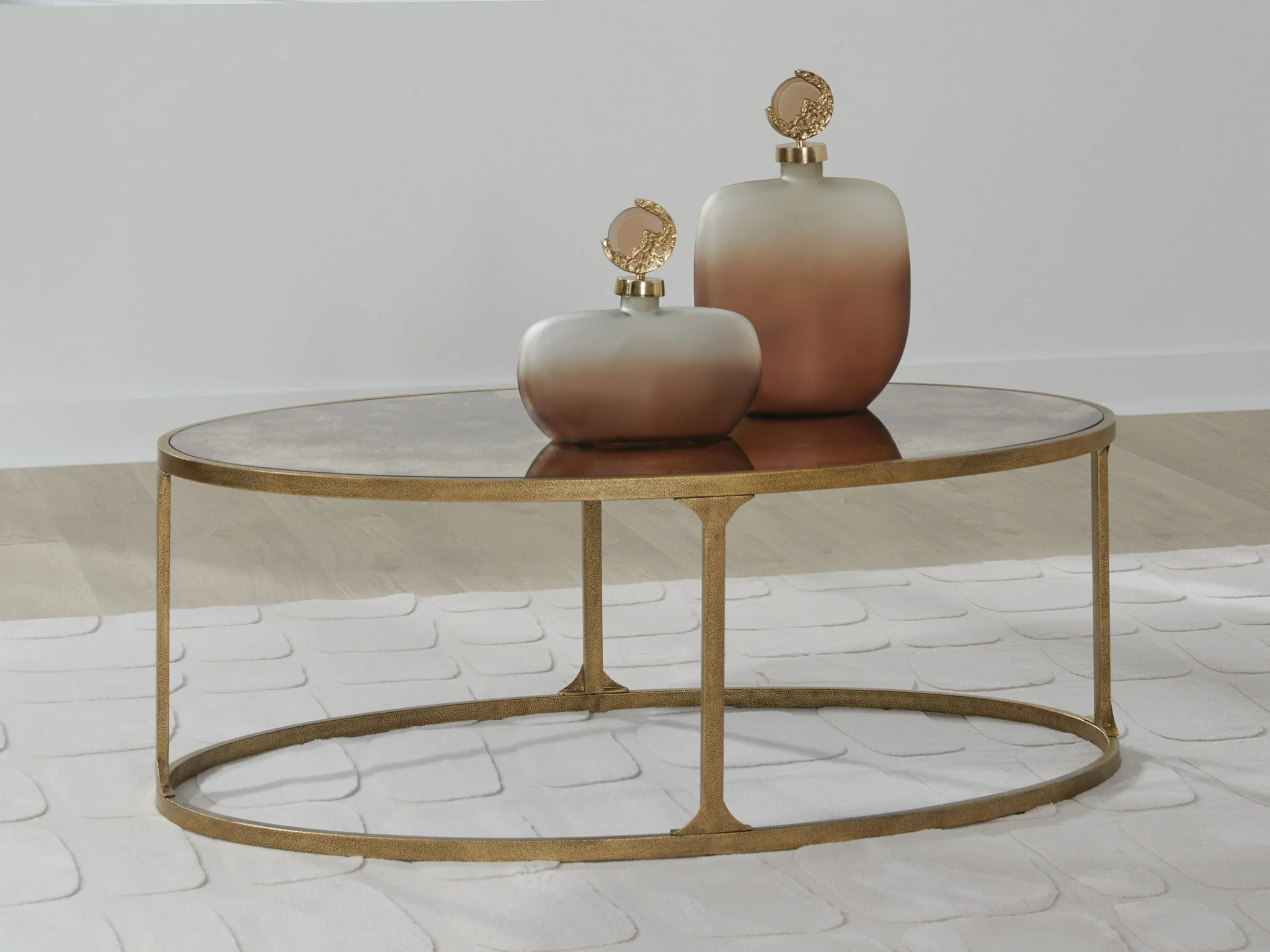 Korajane - Table
