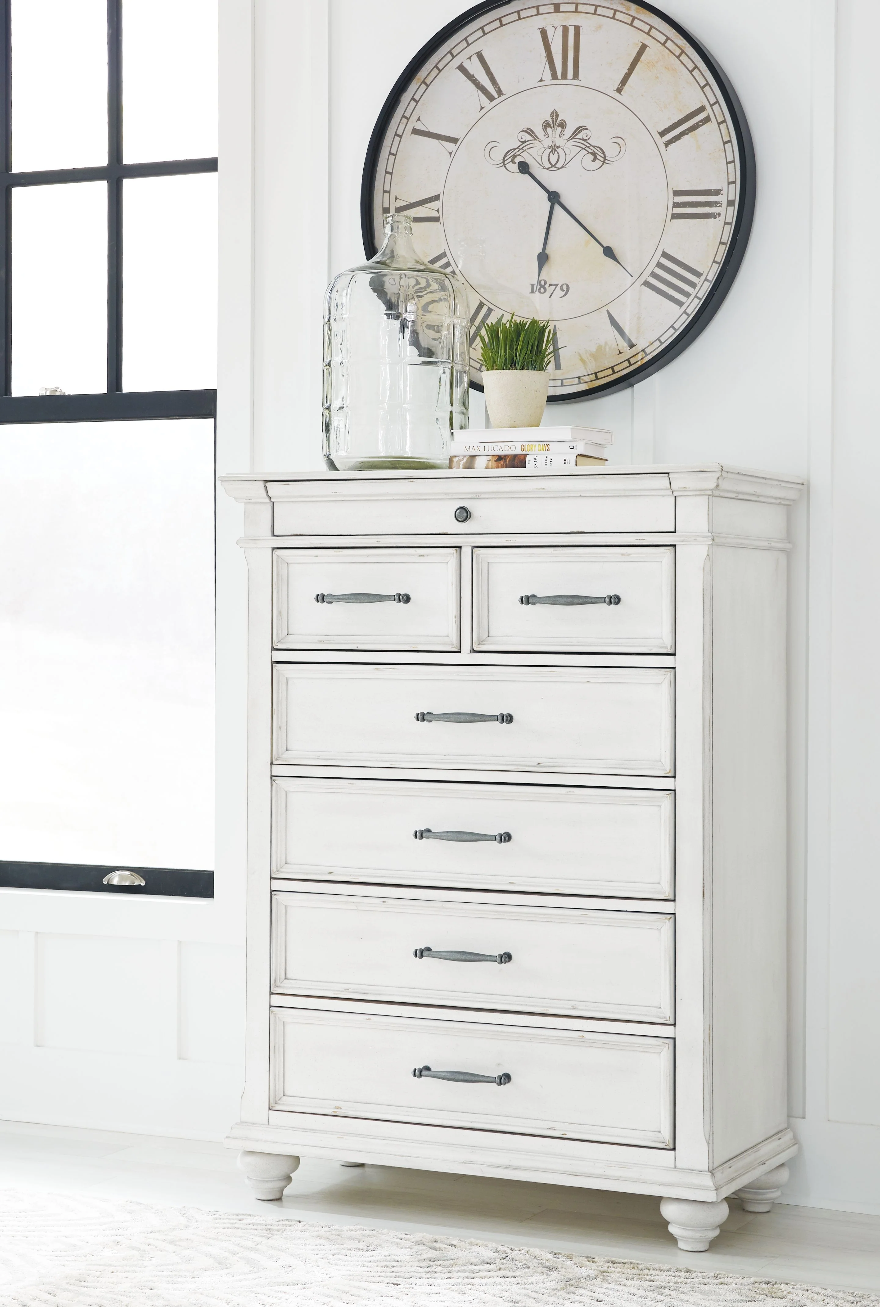 6417-kanwyn-chest-whitewash-2.webp Kanwyn - Chest - Whitewash