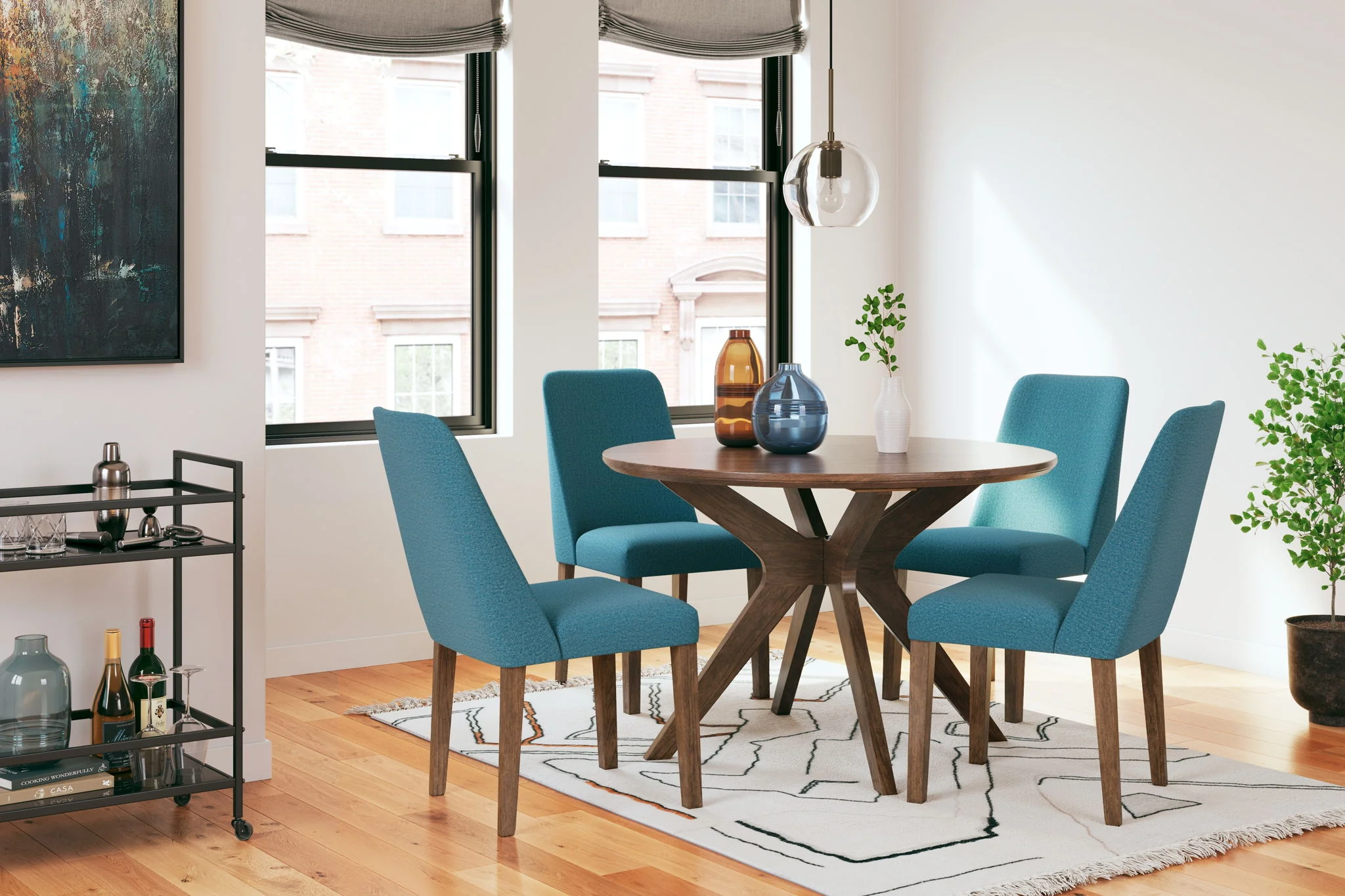 Lyncott - Dining Room Table Set