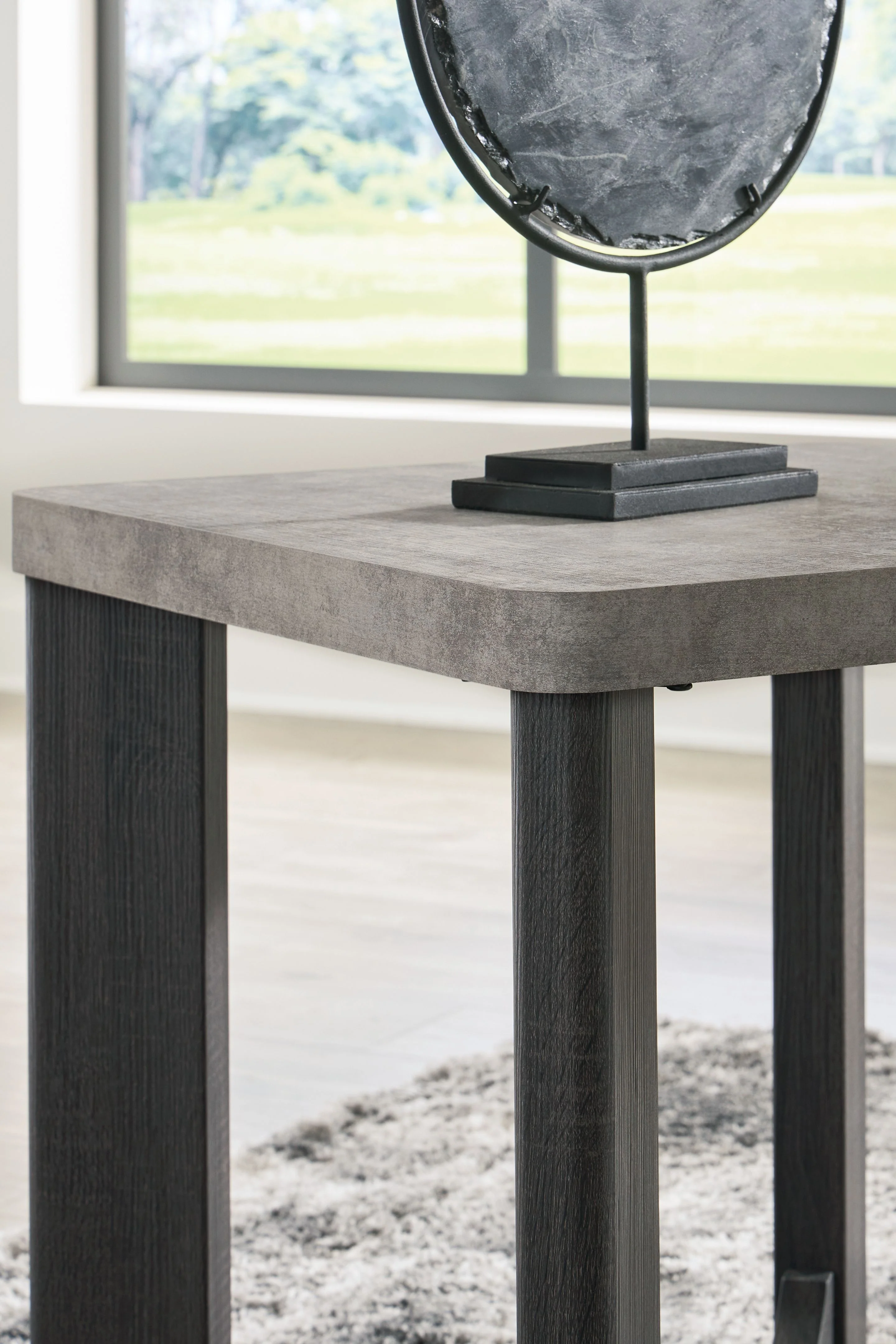6532-sharstorm-occasional-table-set-set-of-3-two-tone-gray-4.webp Sharstorm - Occasional Table Set (Set of 3) - Two-tone Gray