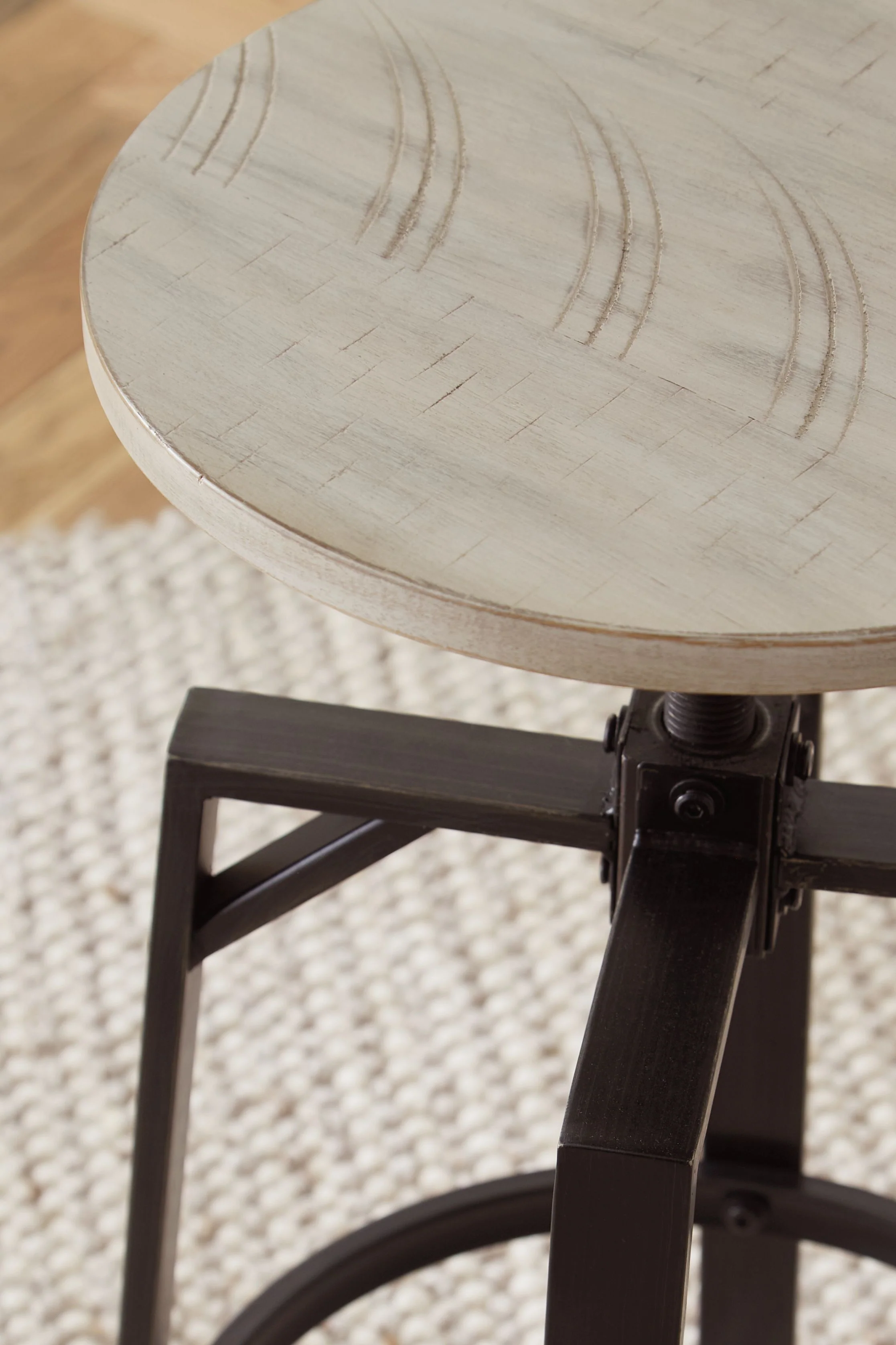 6565-karisslyn-swivel-stool-set-of-2-whitewash-black-3.webp Karisslyn - Swivel Stool (Set of 2) - Whitewash / Black