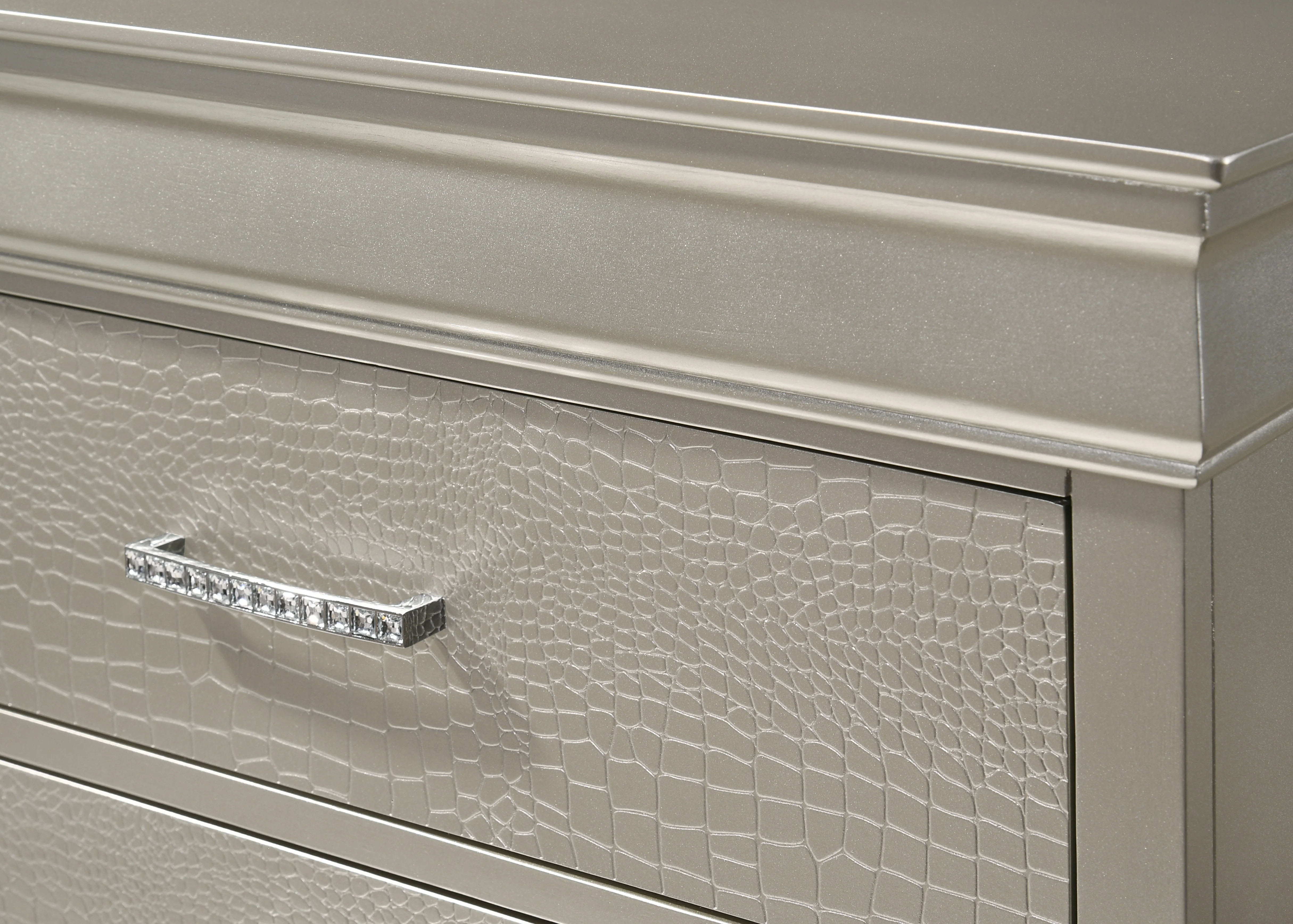 Amalia Dresser