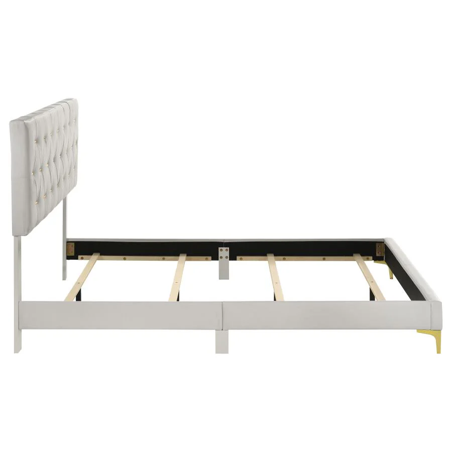 7039-kendall-panel-upholstered-bed-32.webp Kendall - Panel Upholstered Bed
