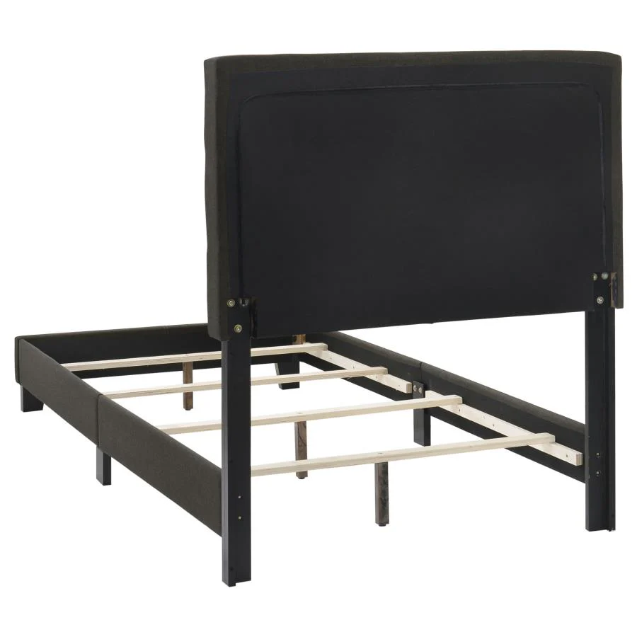 7050-mapes-upholstered-panel-bed-15.webp Mapes - Upholstered Panel Bed