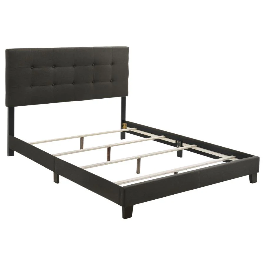 7050-mapes-upholstered-panel-bed-2.webp Mapes - Upholstered Panel Bed