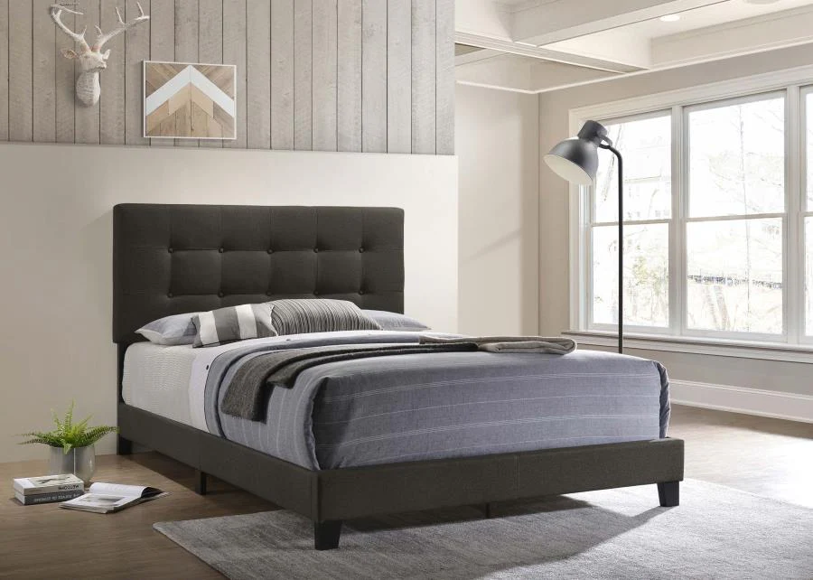 7050-mapes-upholstered-panel-bed-8.webp Mapes - Upholstered Panel Bed
