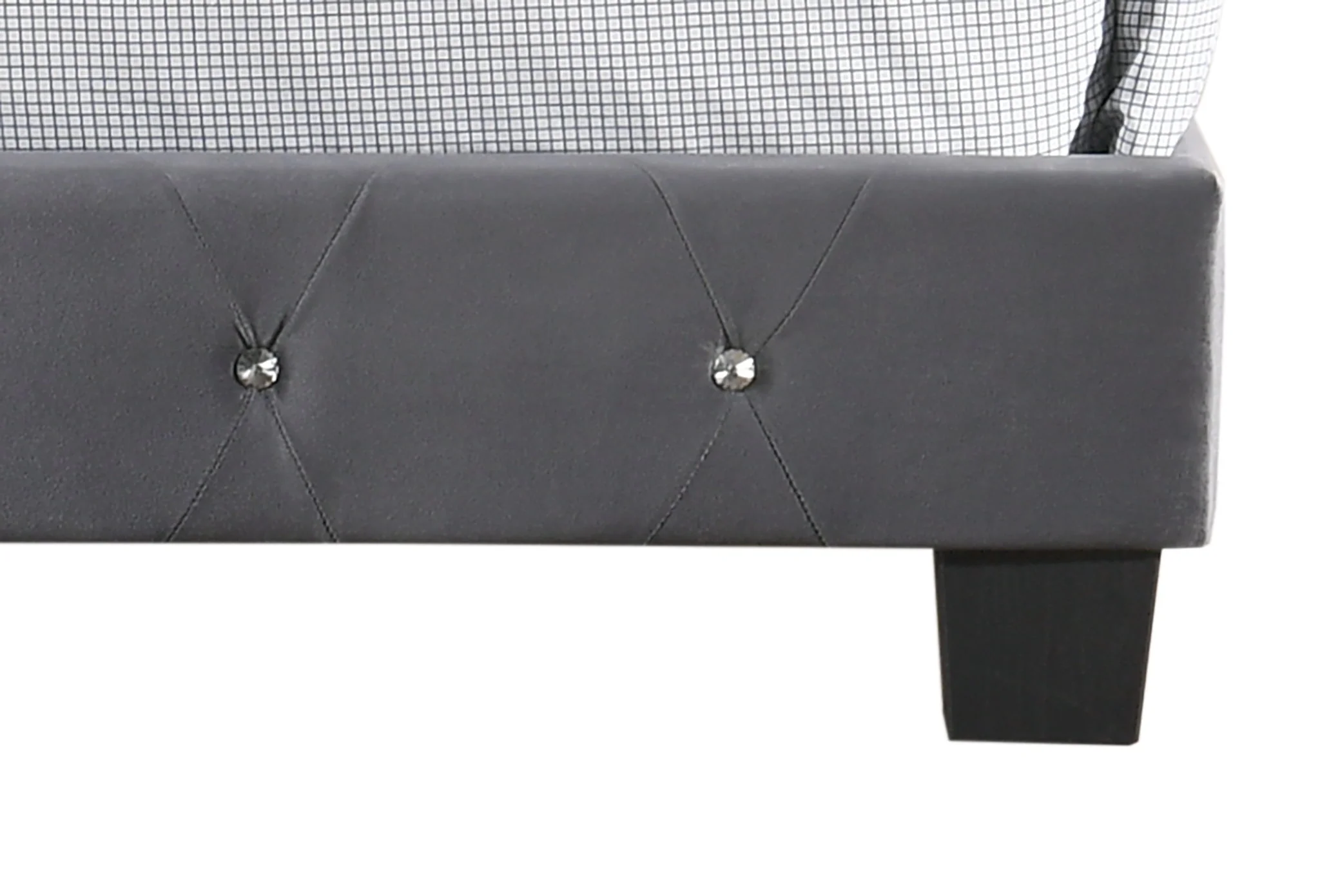 726-luxurious-upholstered-bed-31.webp Luxurious Upholstered Bed