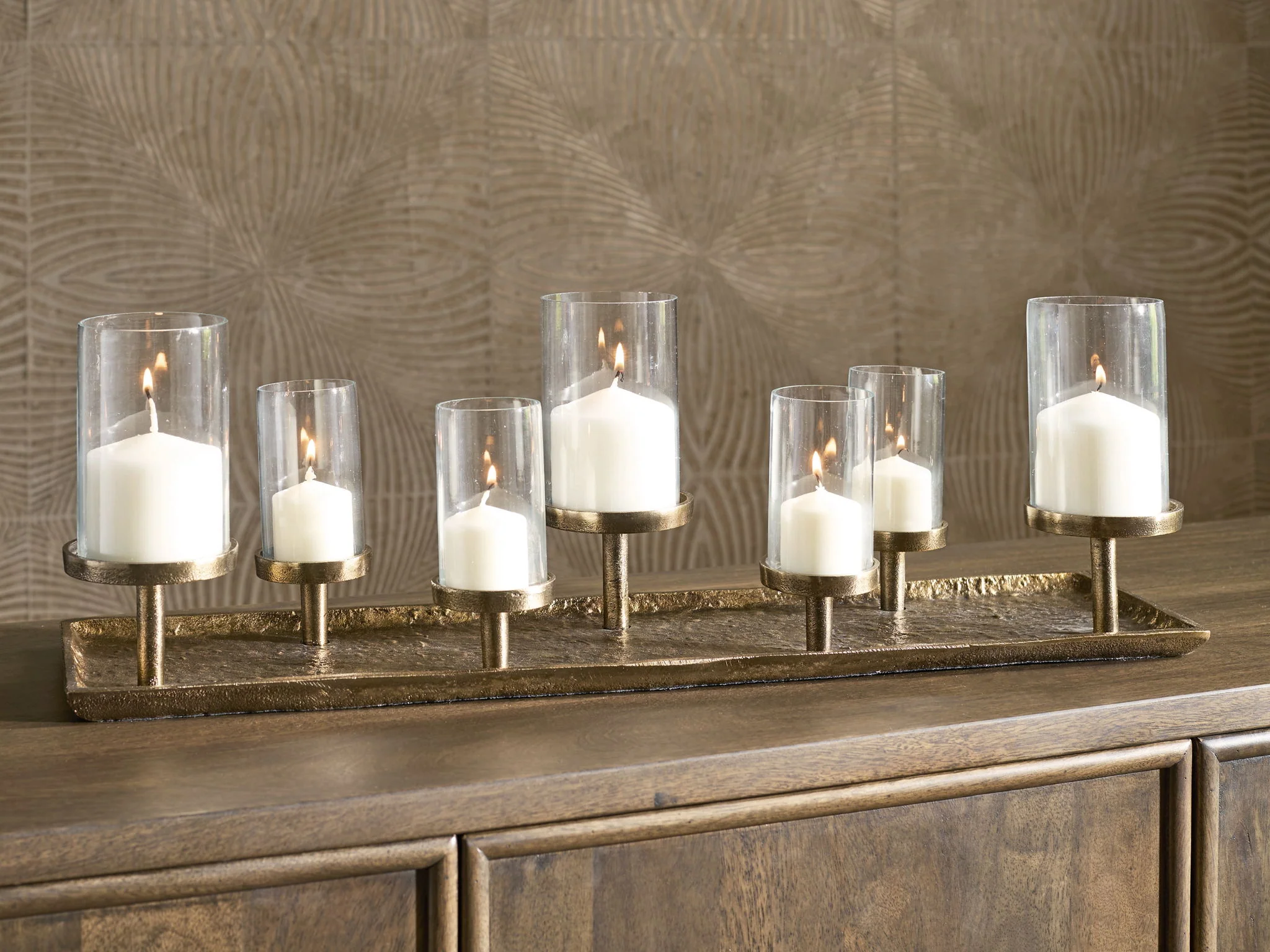 7739-wallmond-candle-holder-antique-brass-finish-4.webp Wallmond - Candle Holder - Antique Brass Finish