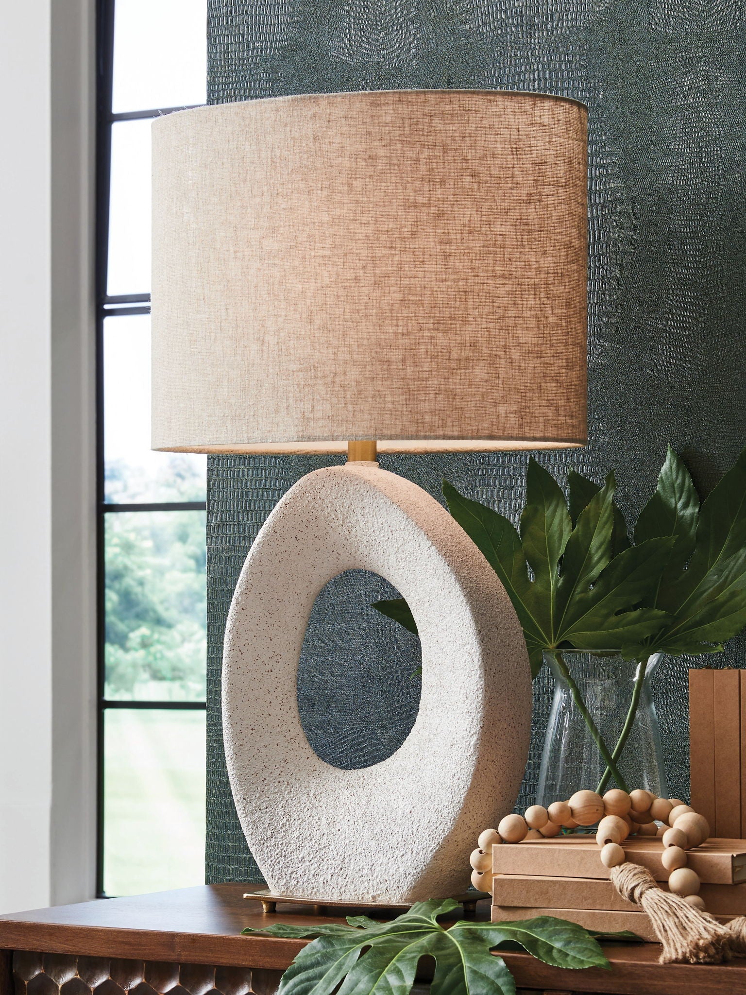 7748-trentlen-paper-table-lamp-cream-gold-finish-2.jpg Trentlen - Paper Table Lamp - Cream / Gold Finish