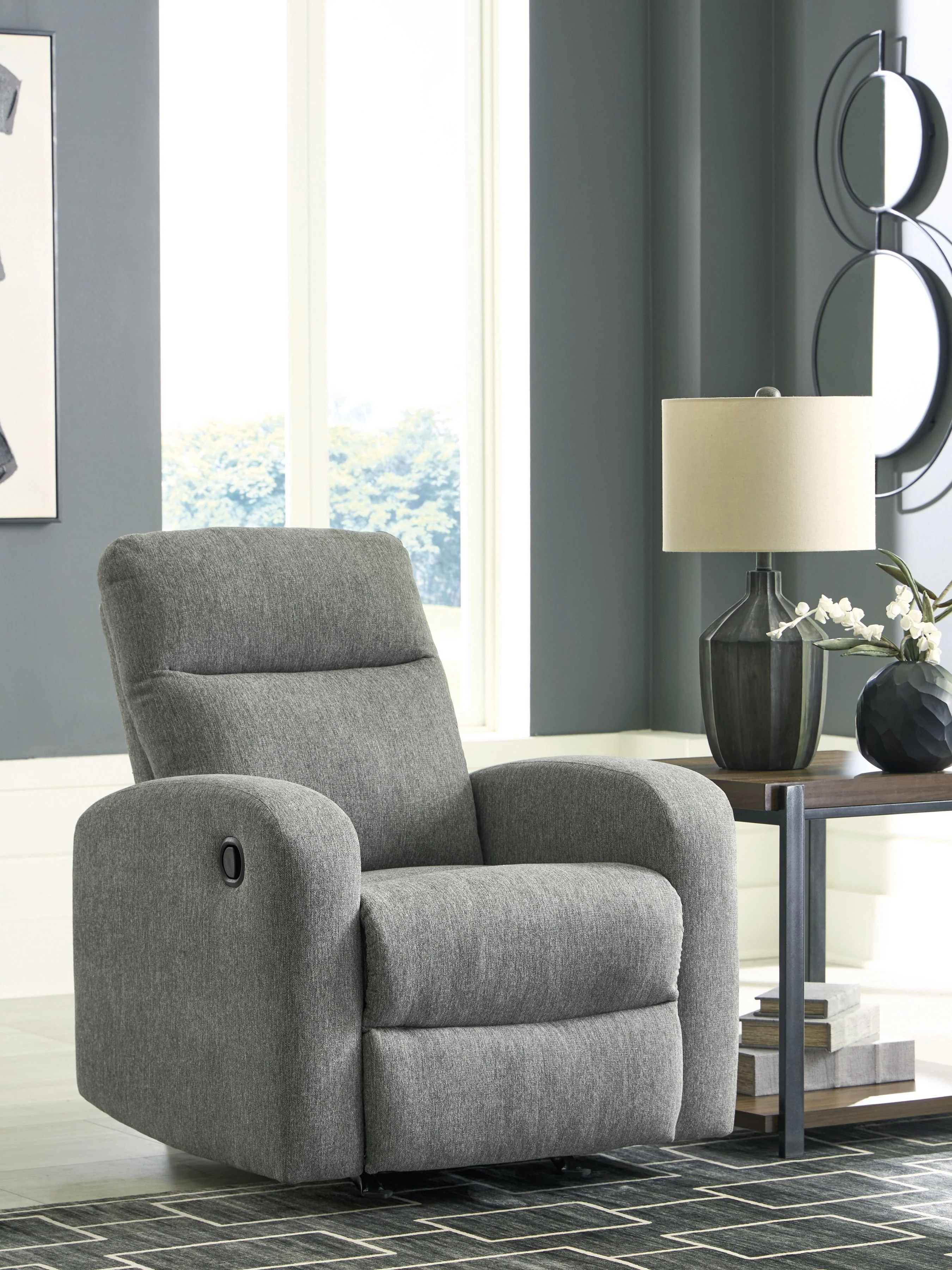7891-gauntlet-rocker-recliner-sterling-4.webp Gauntlet - Rocker Recliner - Sterling