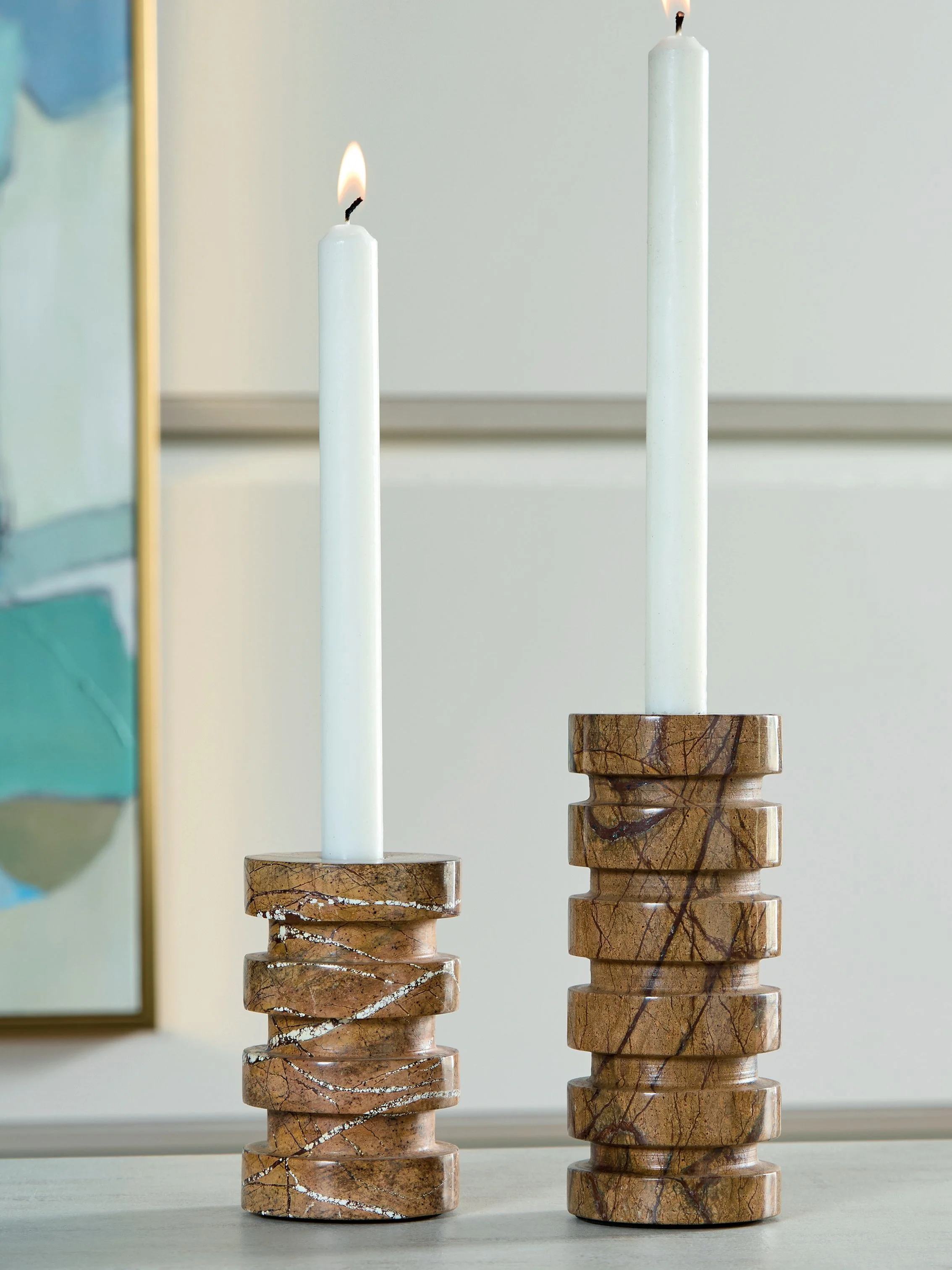 7978-emsleyfield-candle-holder-set-set-of-2-tan-3.webp Emsleyfield - Candle Holder Set (Set of 2) - Tan