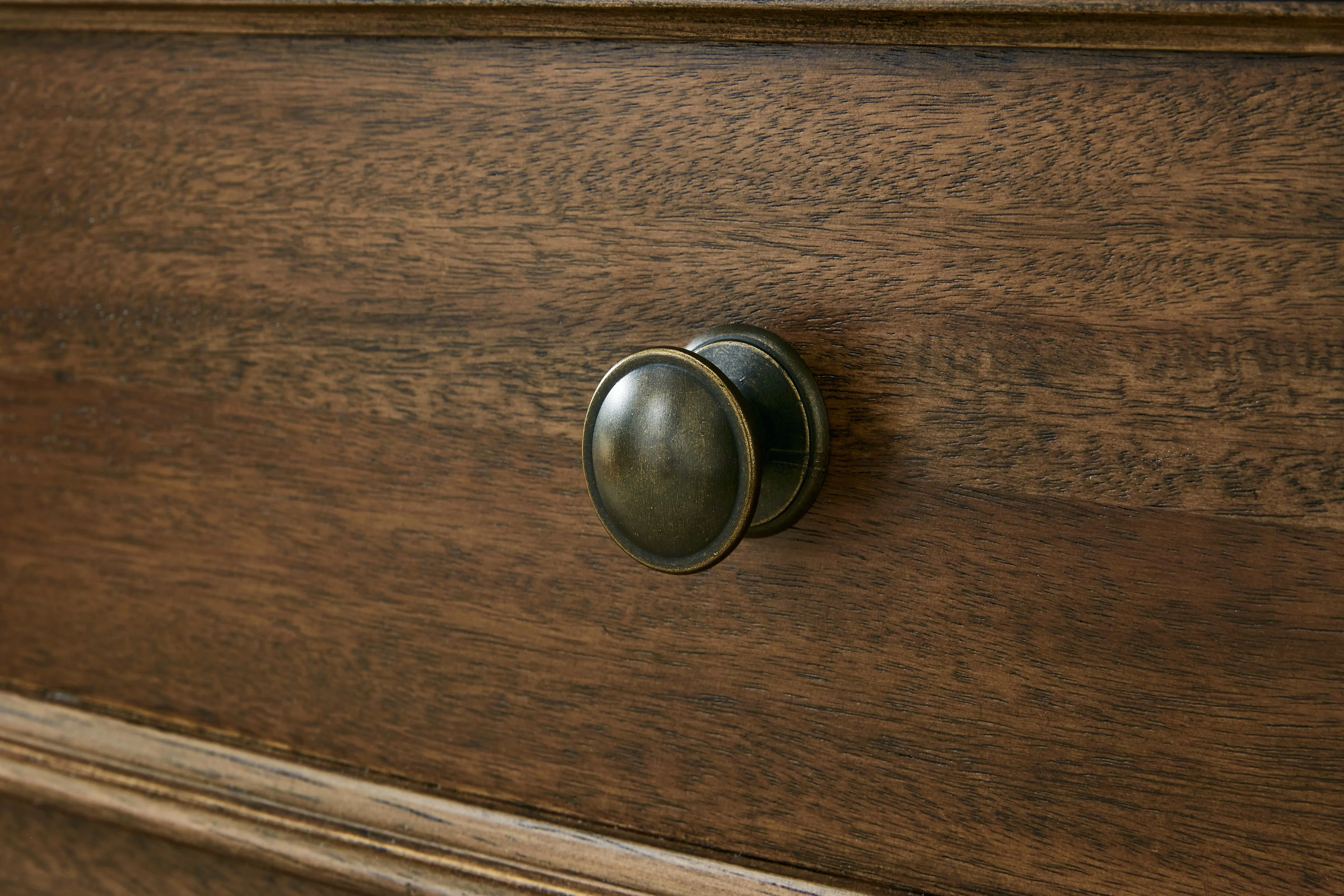 Sturlayne - Five Drawer Chest - Brown