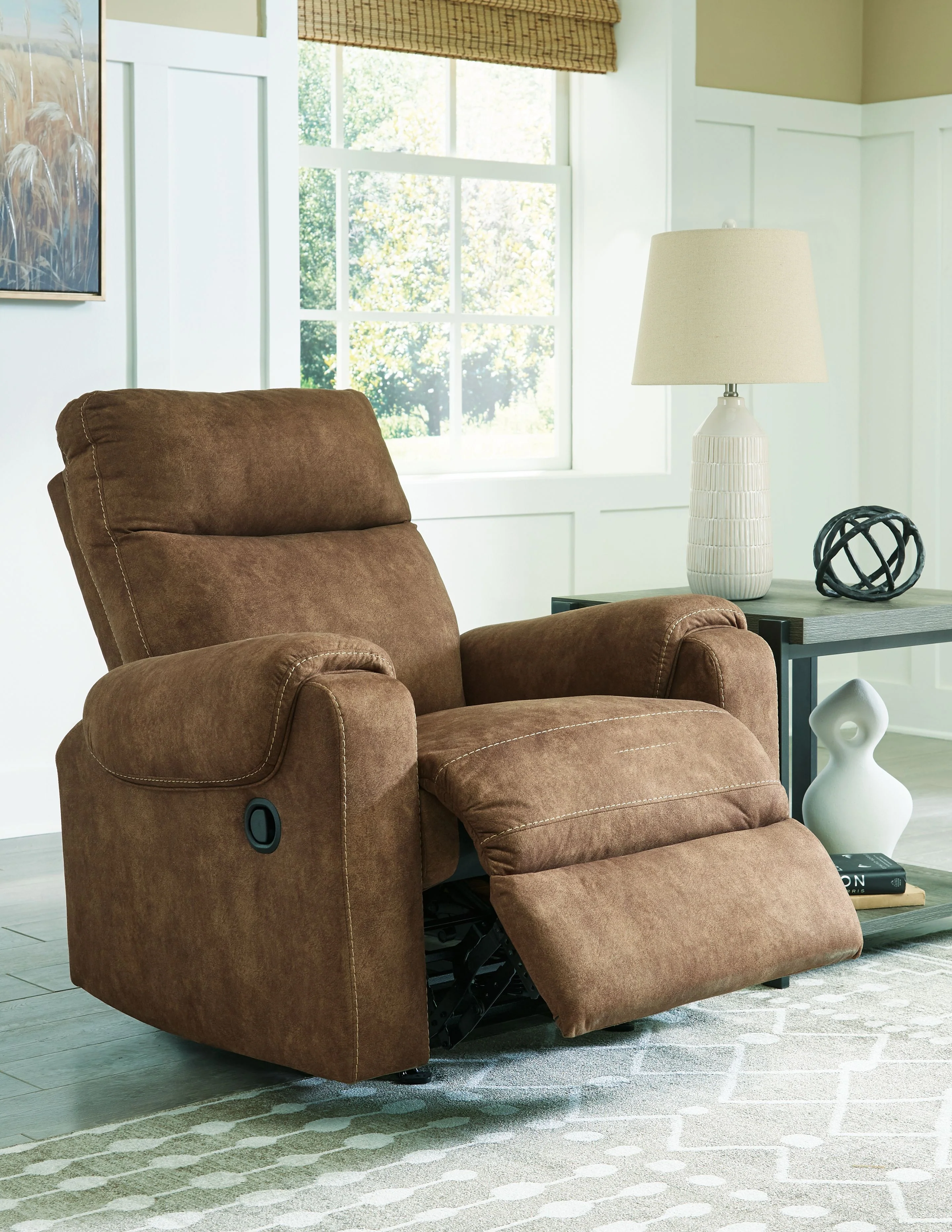 8033-edenwold-rocker-recliner-brindle-7.webp Edenwold - Rocker Recliner - Brindle