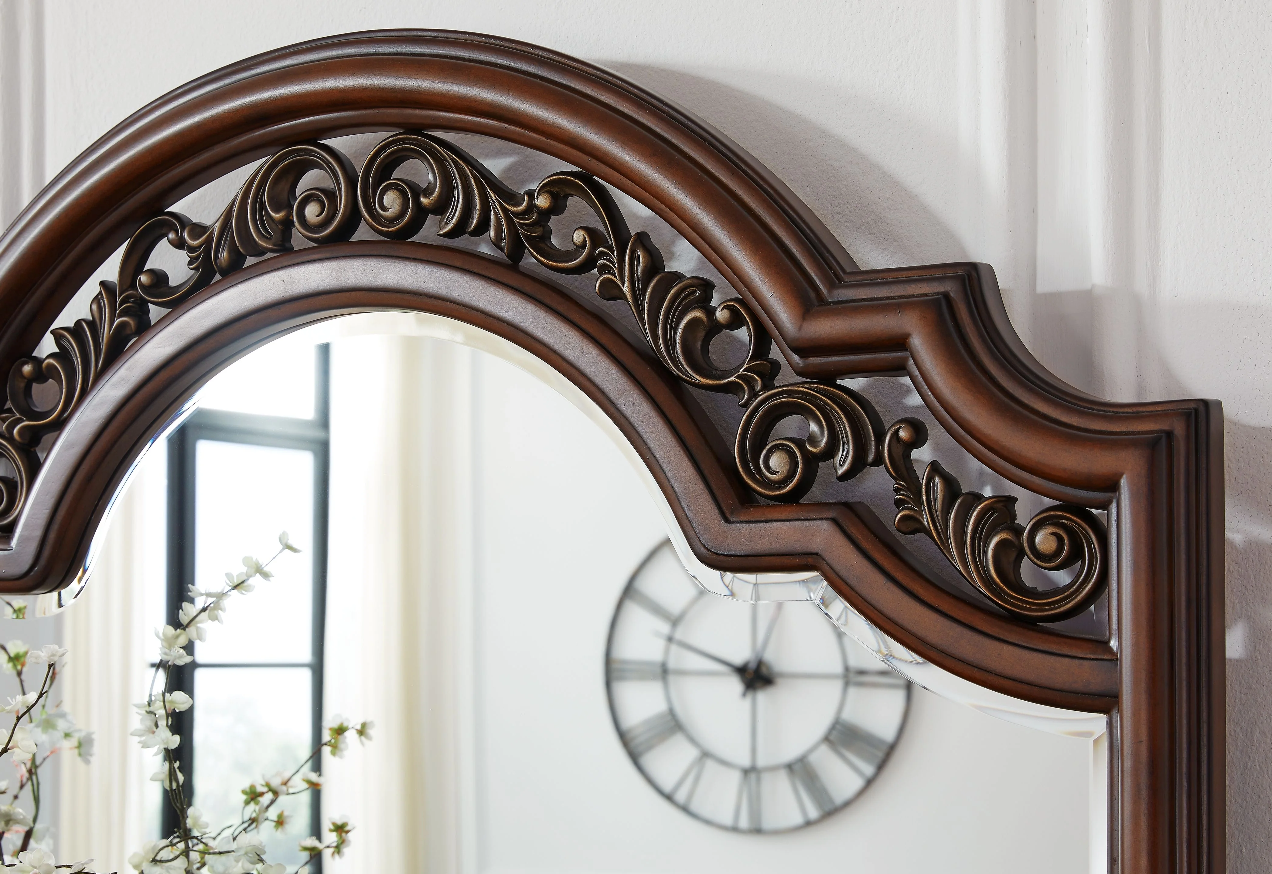 8088-lavinton-dresser-and-mirror-brown-4.webp Lavinton - Dresser And Mirror - Brown